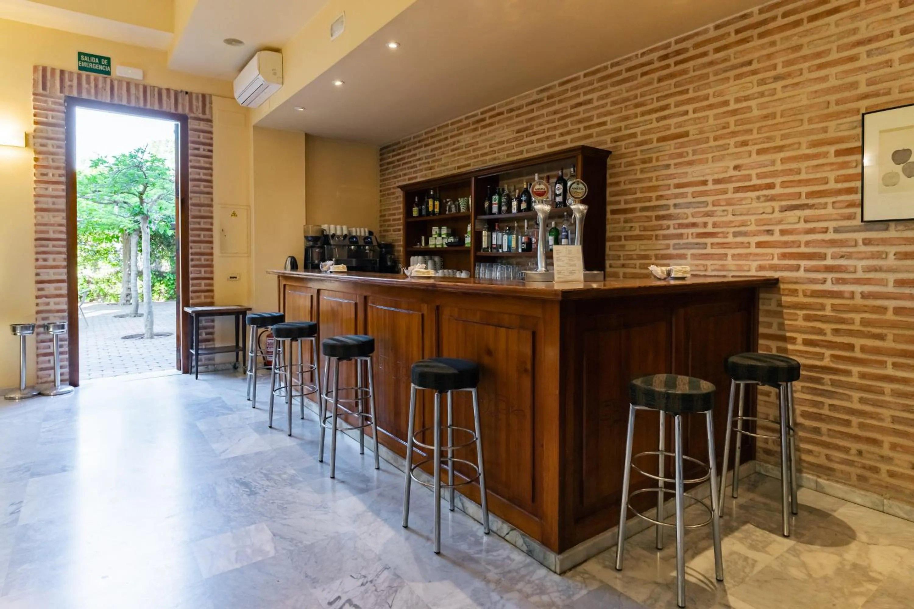 Lounge or bar in Ad Hoc Parque