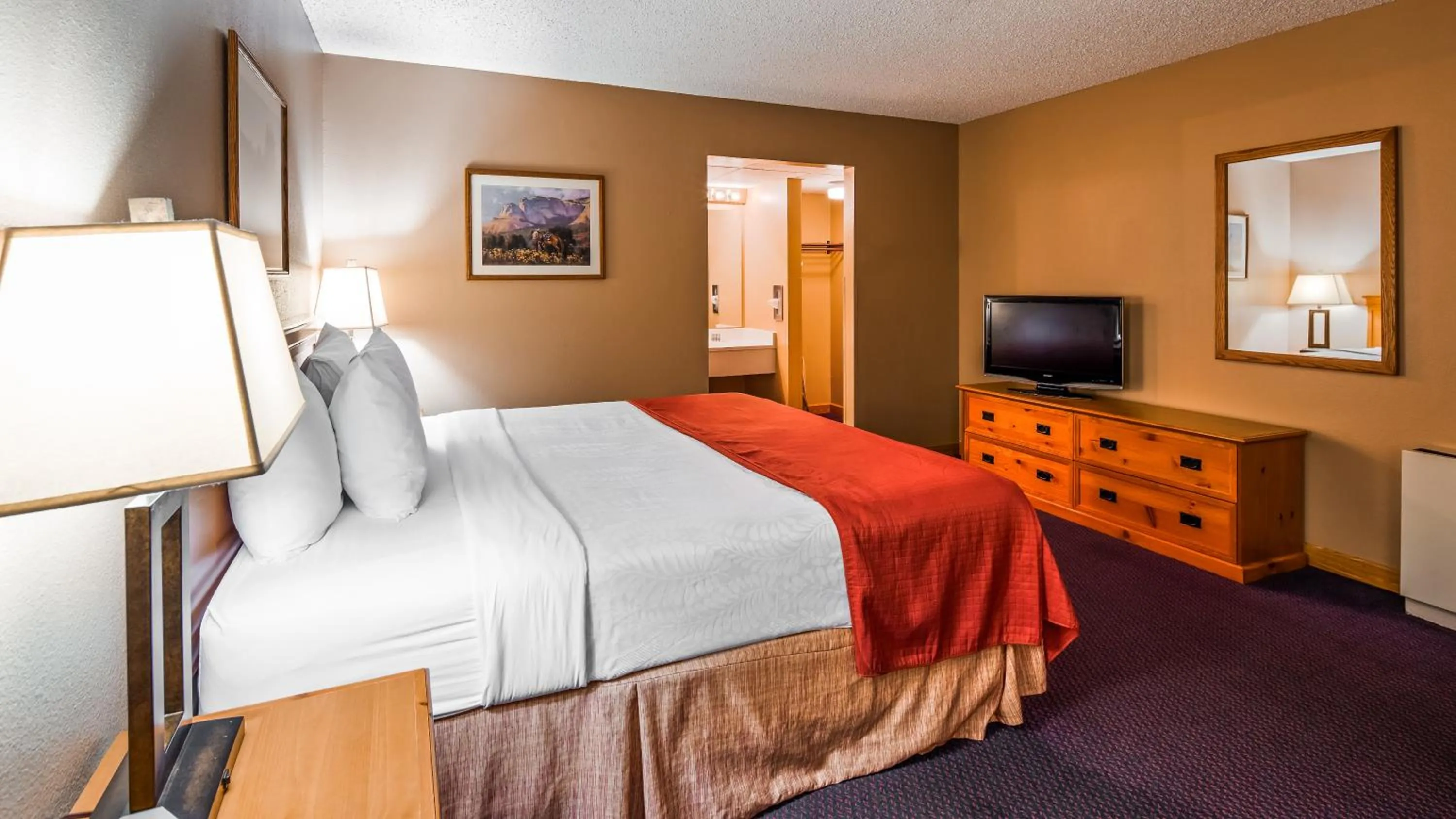 Bedroom, Bed in Deadwood Miners Hotel & Restaurant