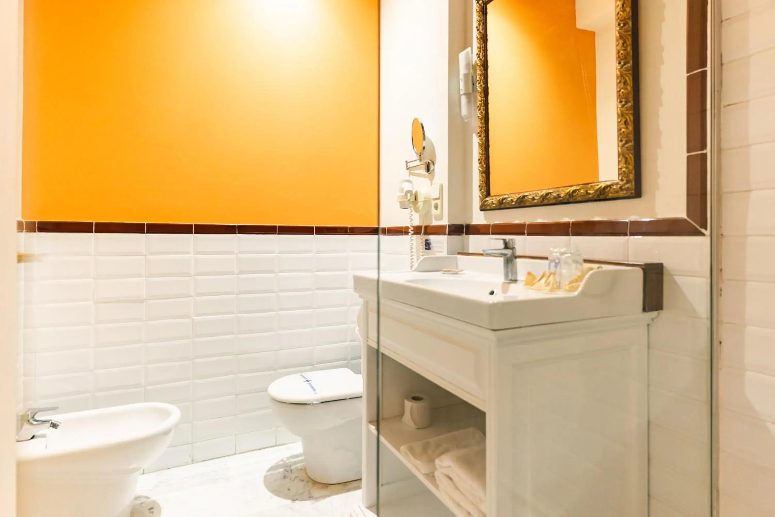 Superior Double Room with Terrace in Ad Hoc Monumental 1881 Superior Double Room with Terrace in Ad Hoc Monumental 1881