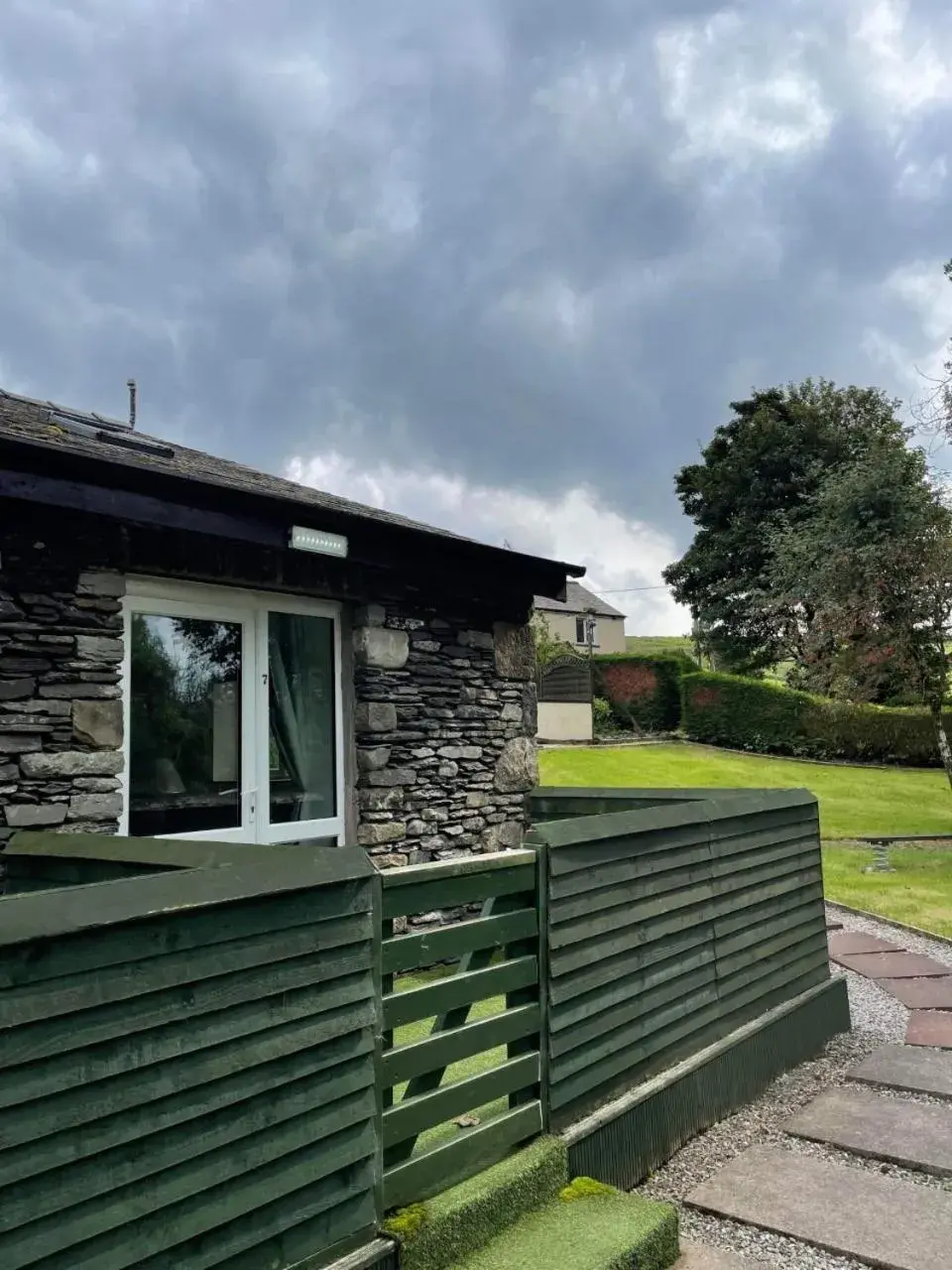 Property building in Cross Keys Inn Property building in Cross Keys Inn