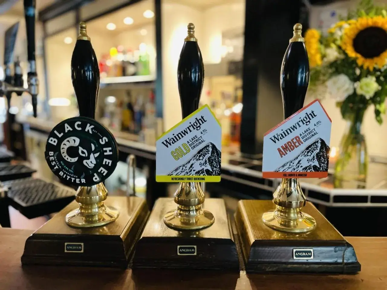 Lounge or bar in Cross Keys Inn Lounge or bar in Cross Keys Inn