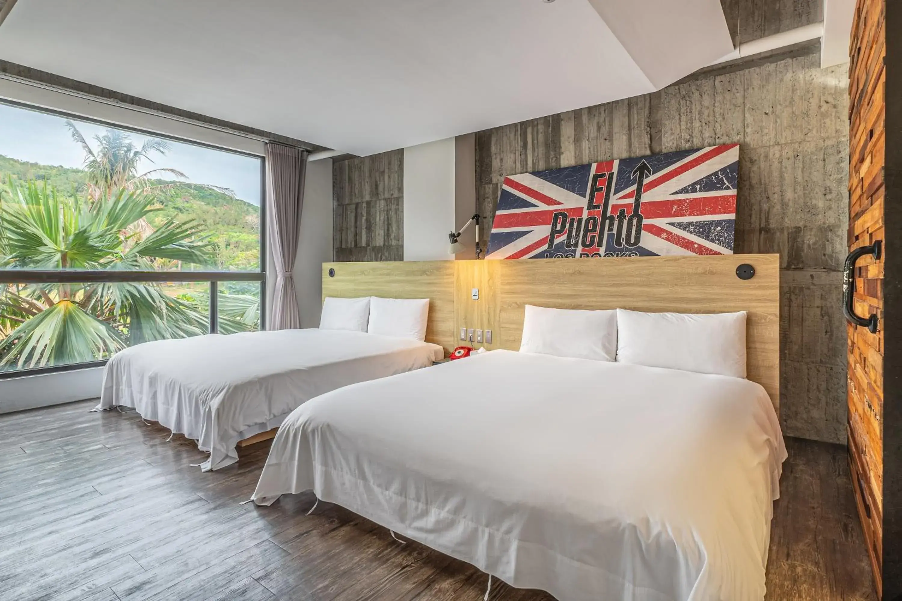 Bed in El Puerto Hotel Bed in El Puerto Hotel