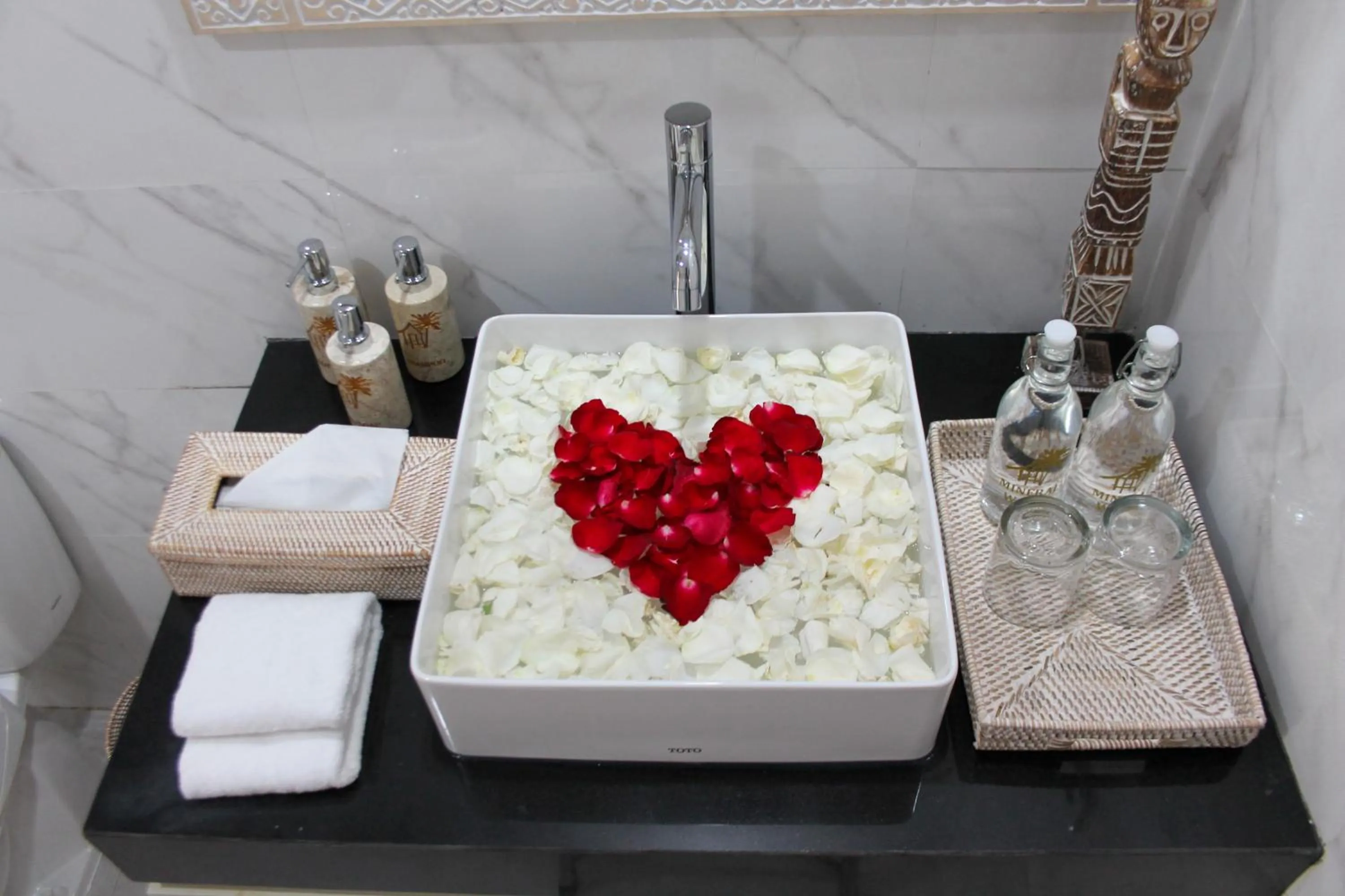 Toilet in Kubu Garden Suites & Villas Nusa Dua