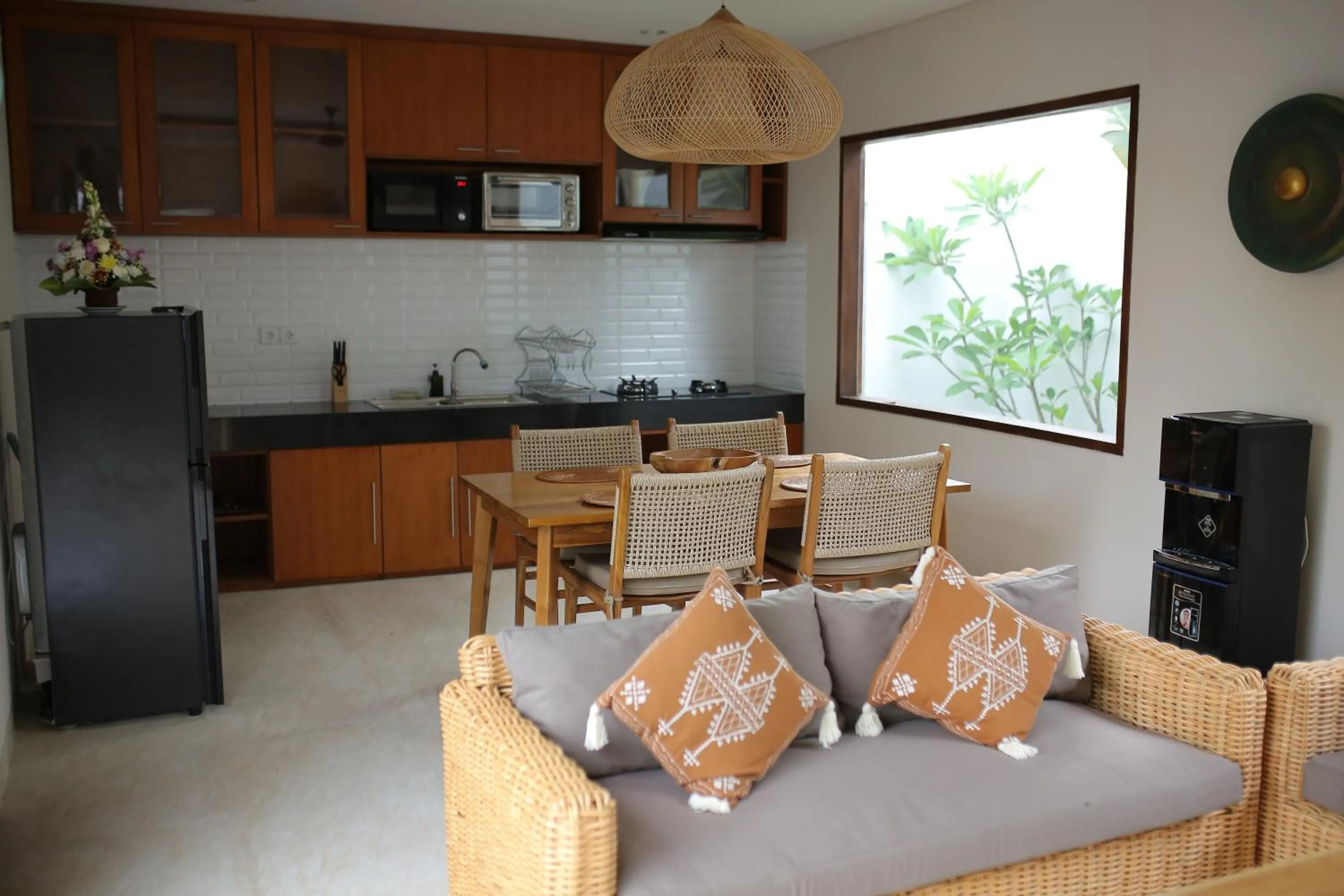 Kitchen or kitchenette in Kubu Garden Suites & Villas Nusa Dua