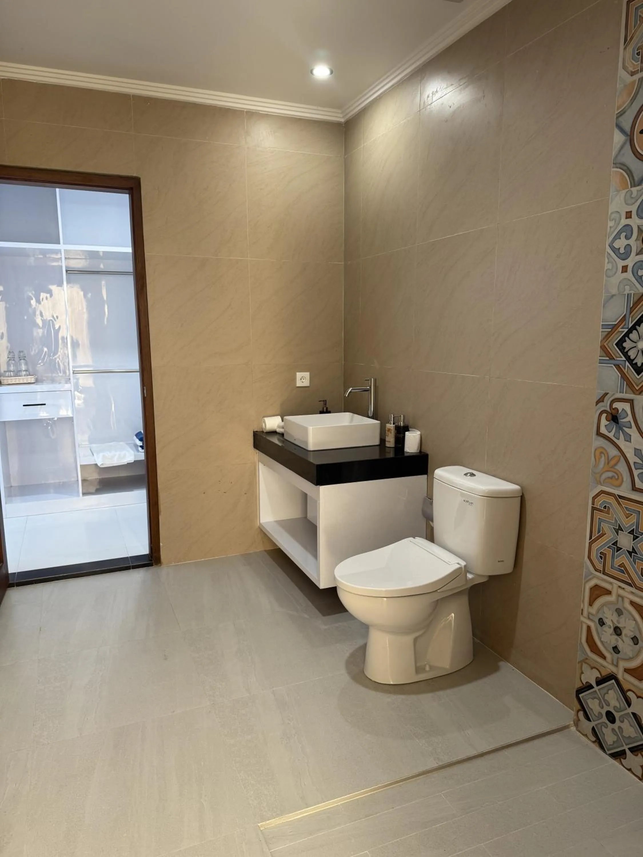 Toilet in Kubu Garden Suites & Villas Nusa Dua