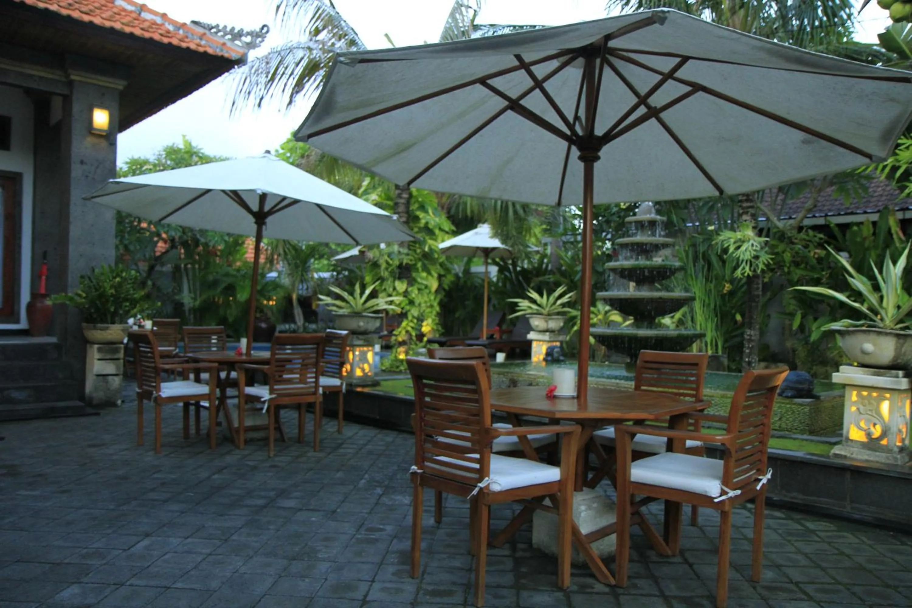 Restaurant/places to eat in Kubu Garden Suites & Villas Nusa Dua