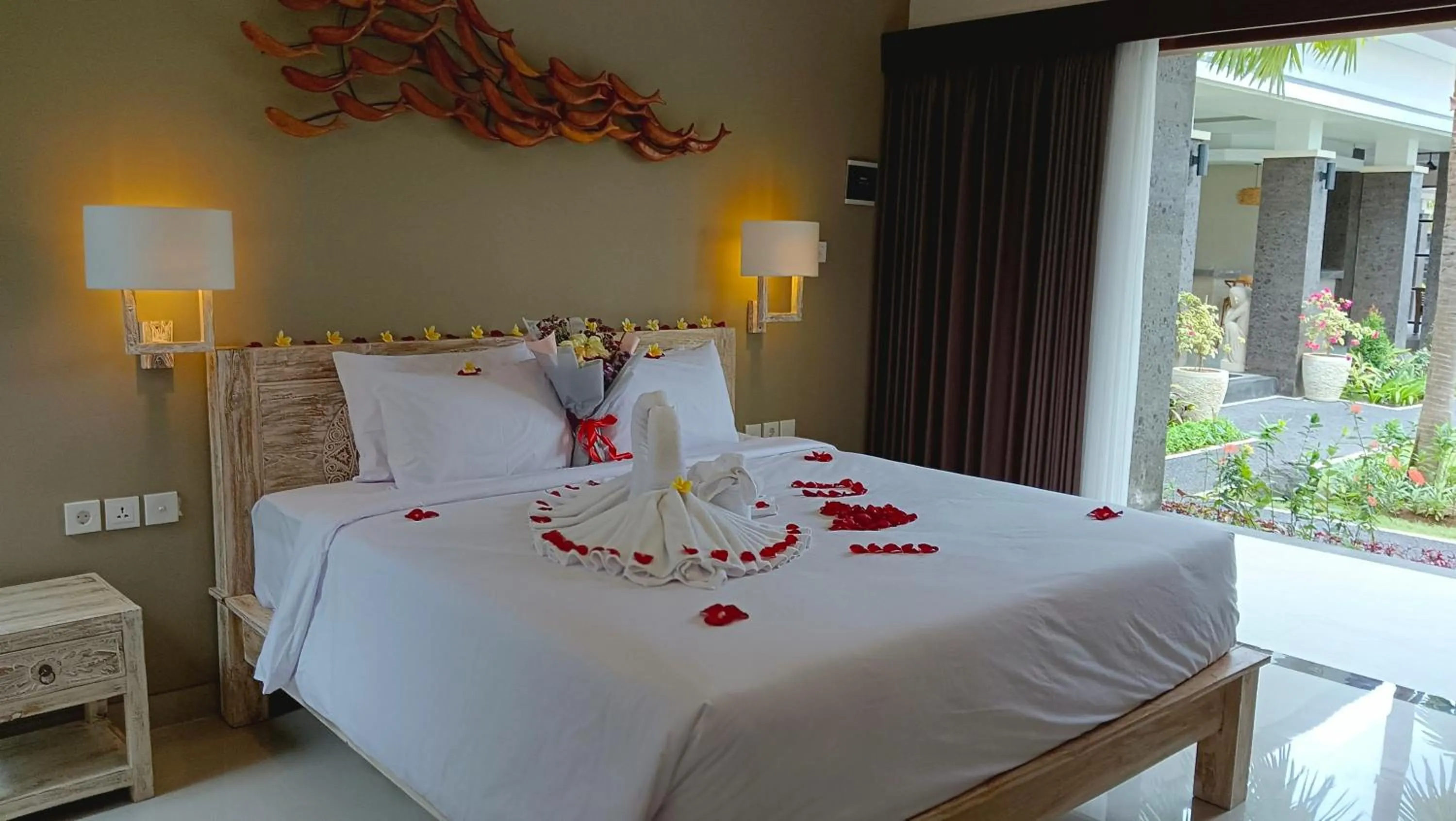 Bed in Kubu Garden Suites & Villas Nusa Dua