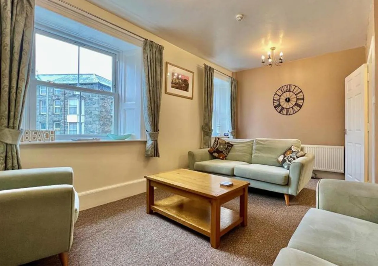 Living room in Luxury 4 Bedroom Seaside Apartment - Glan Y Werydd House