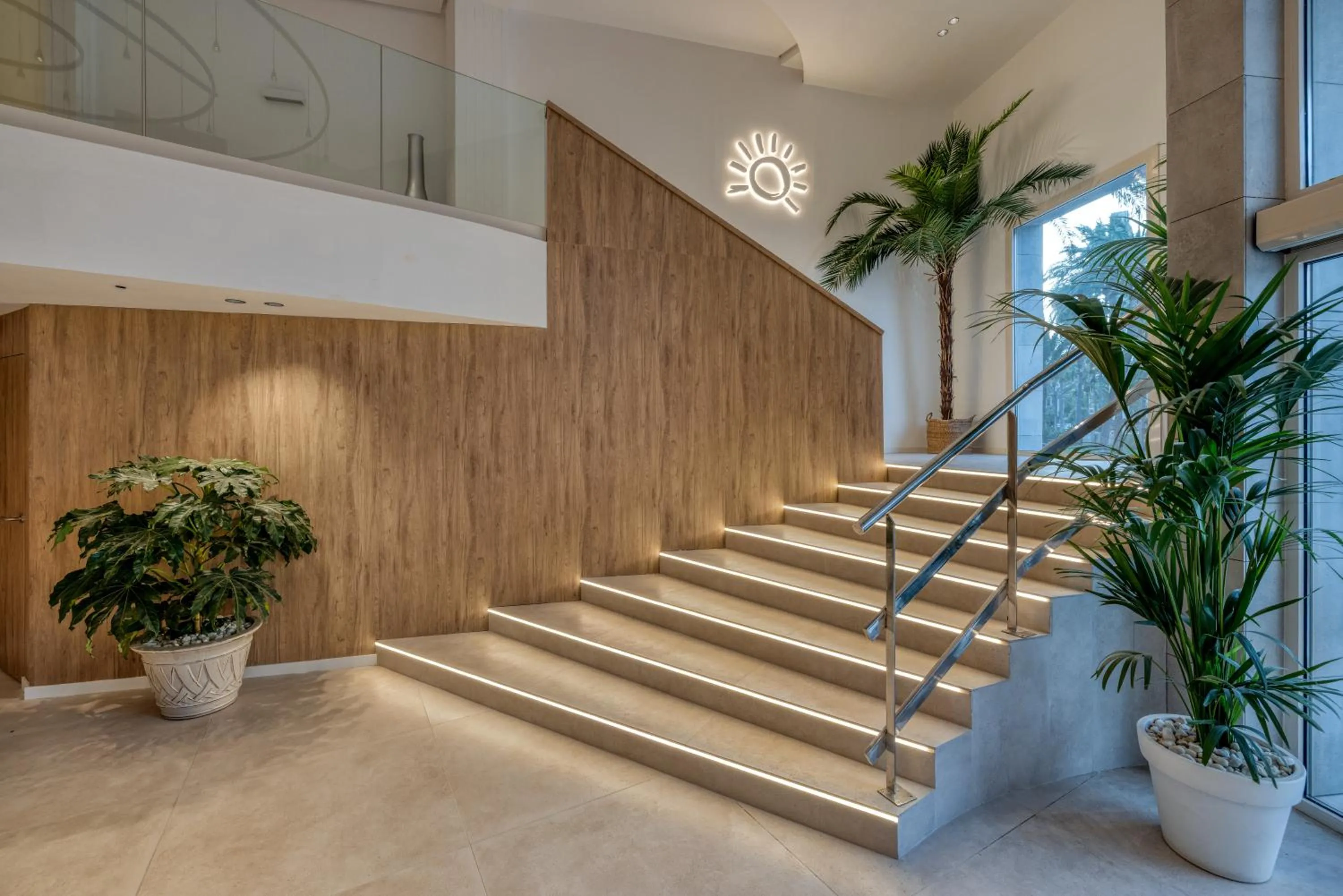 Lobby or reception in Ohtels Gran Hotel Almeria