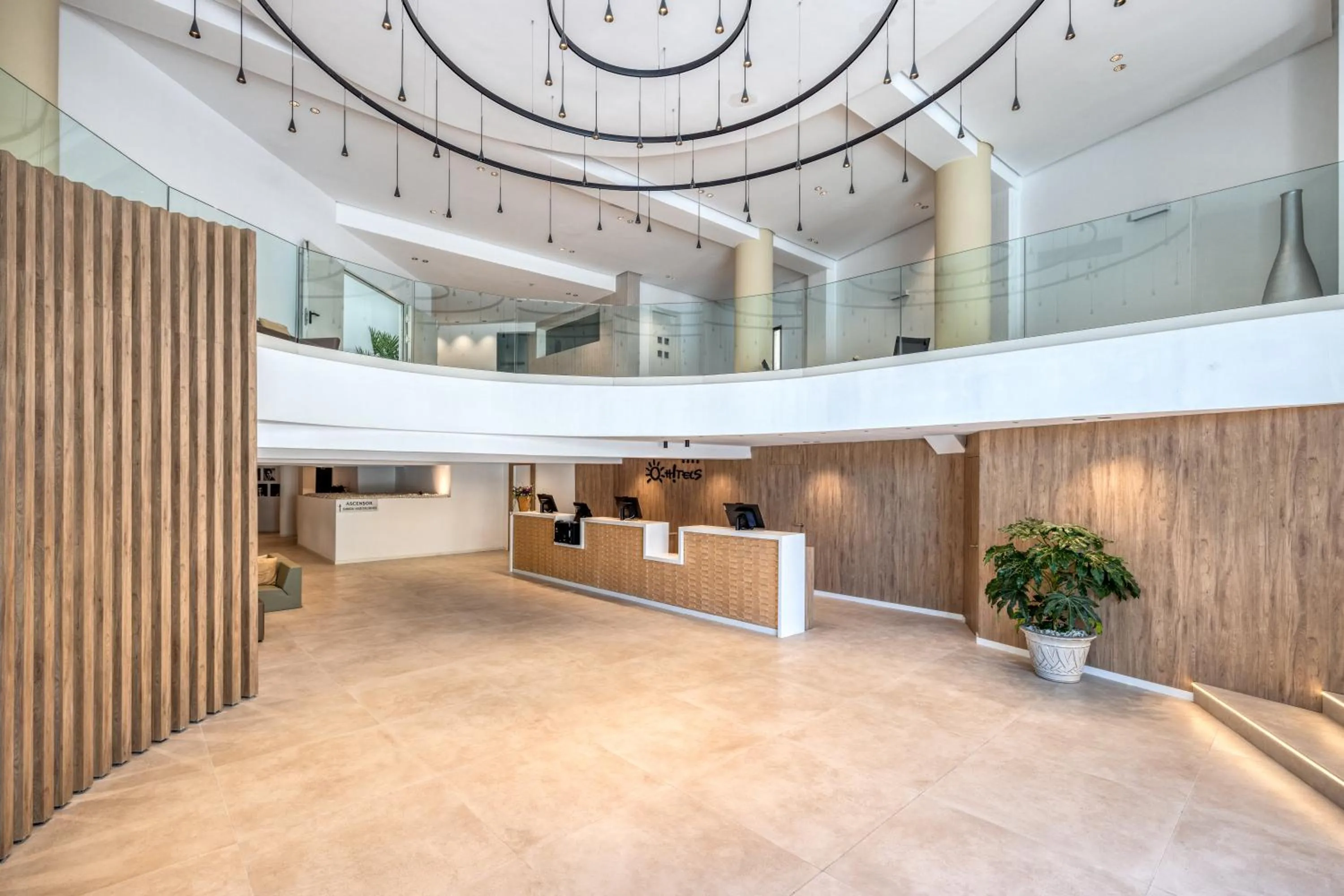 Lobby or reception in Ohtels Gran Hotel Almeria