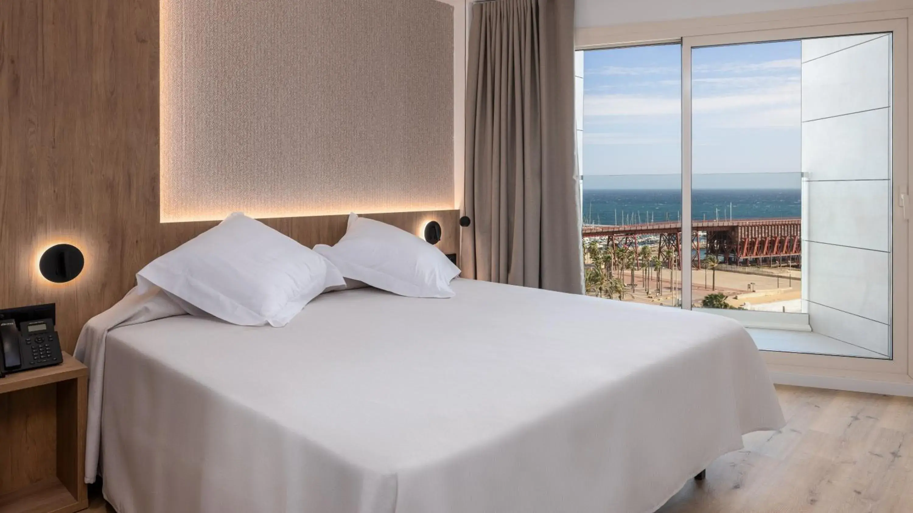 Bedroom, Bed in Ohtels Gran Hotel Almeria Bedroom, Bed in Ohtels Gran Hotel Almeria