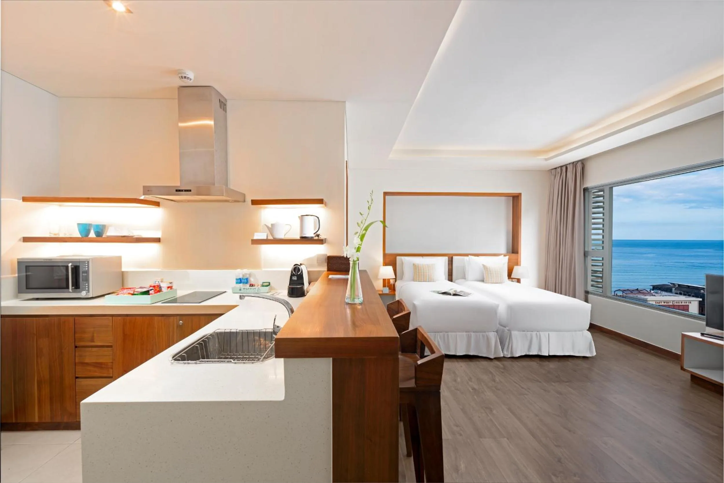 Photo of the whole room, Bed in A La Carte Da Nang Beach