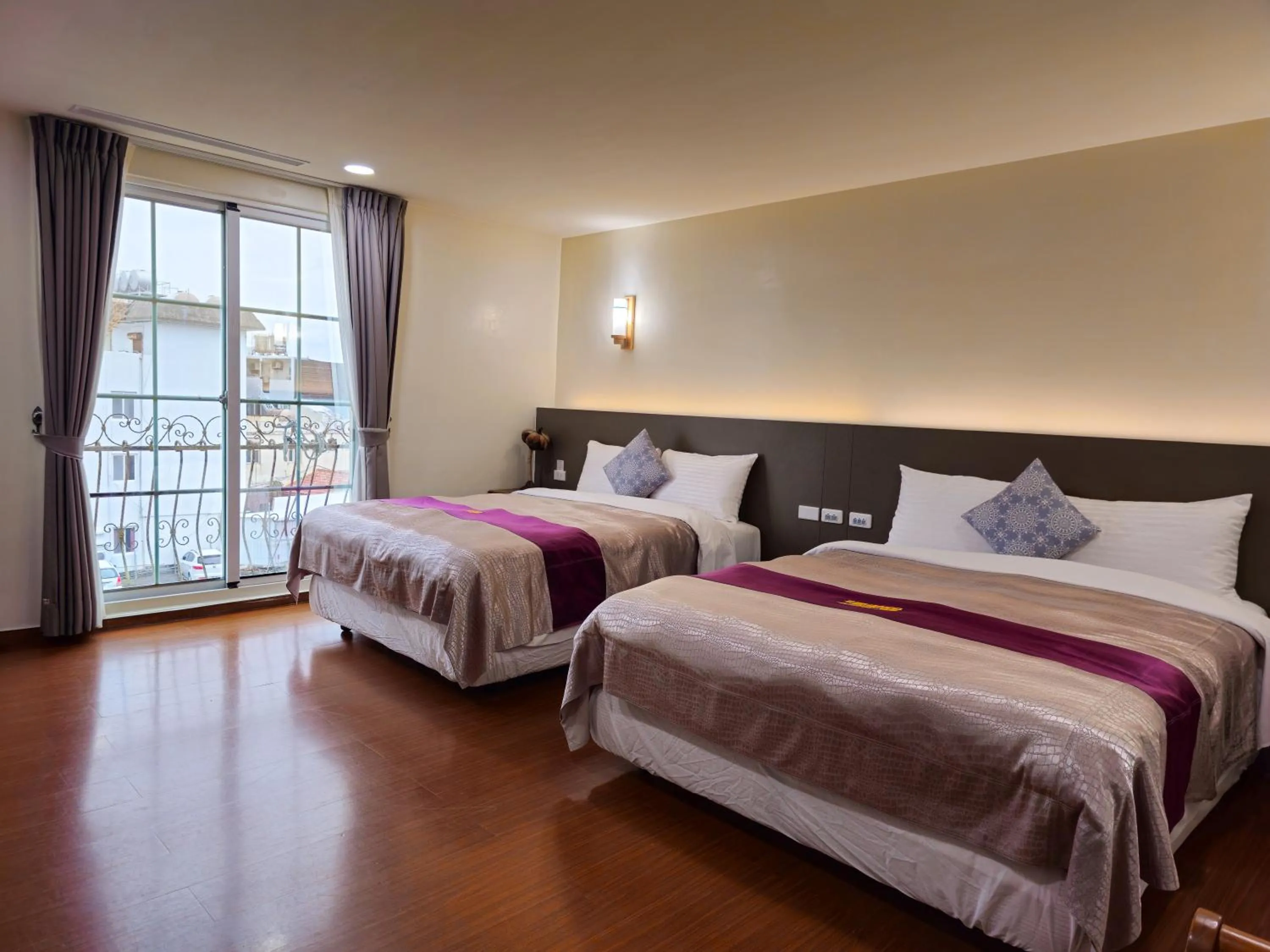 Photo of the whole room, Bed in Kenting Dream Hotel