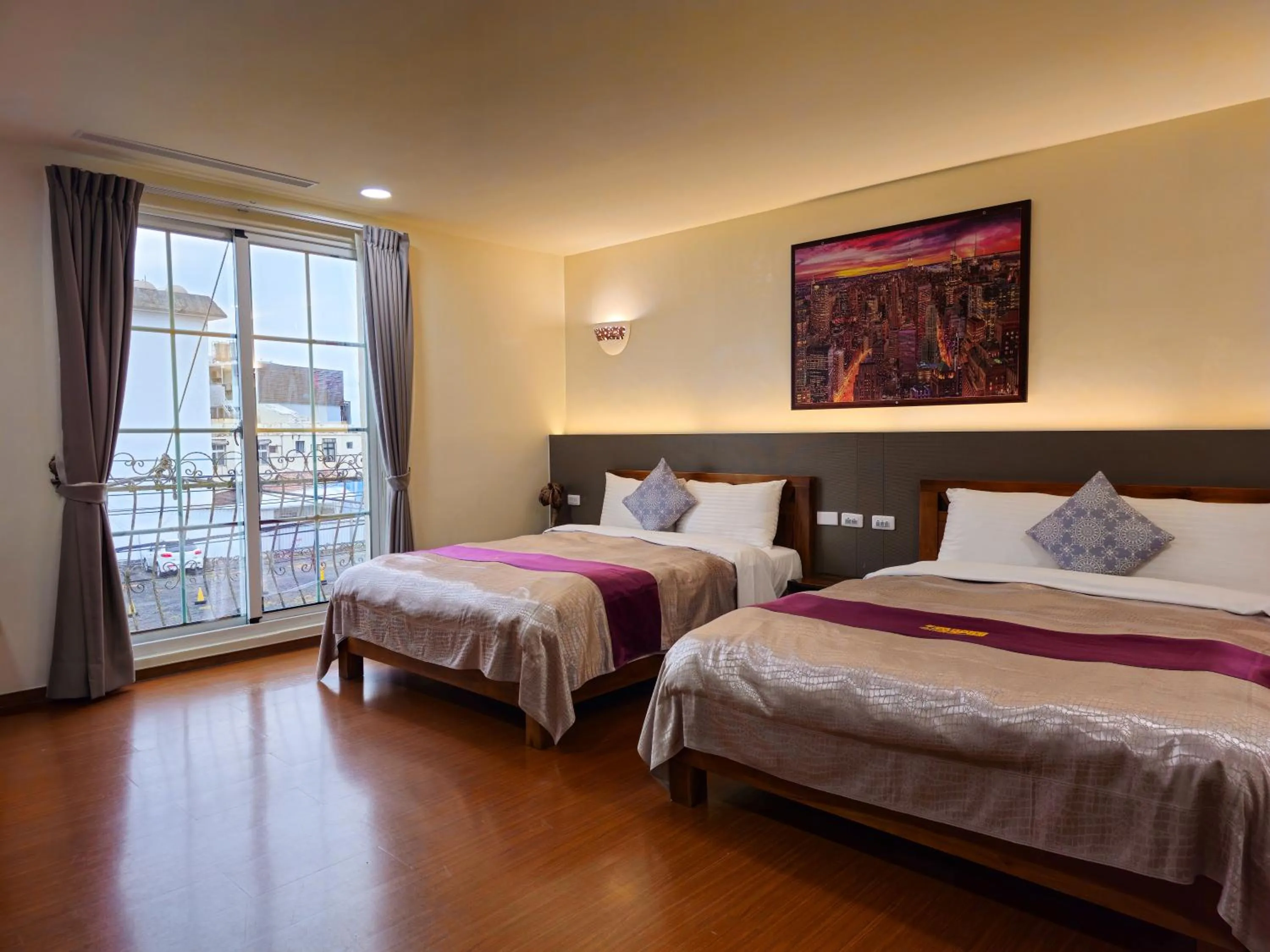 Photo of the whole room, Bed in Kenting Dream Hotel