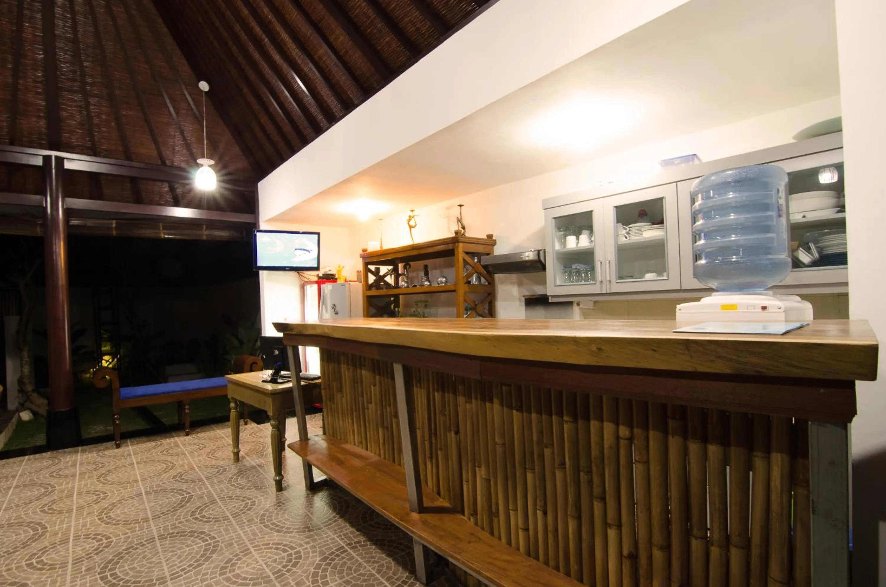 Communal kitchen in Sanur Guest House