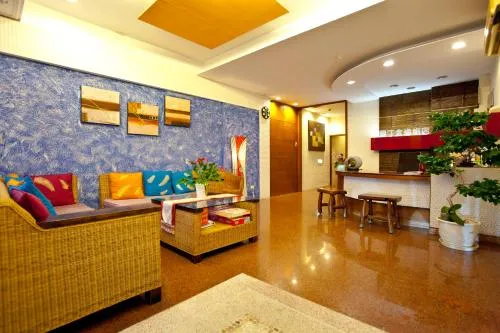 Golden Sea Inn