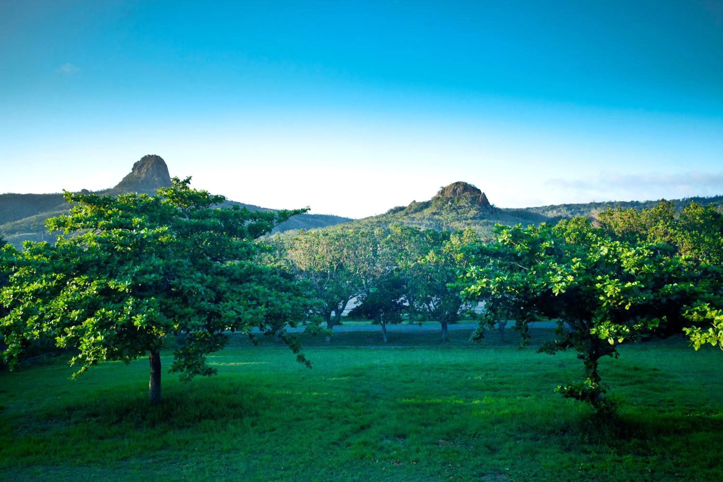 Mountain view in Golden Sea Inn