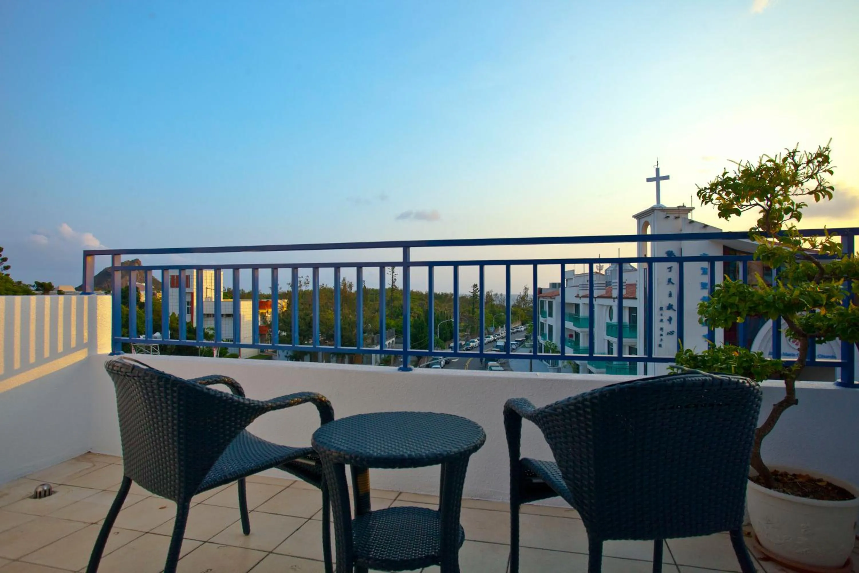 Balcony/Terrace in Golden Sea Inn