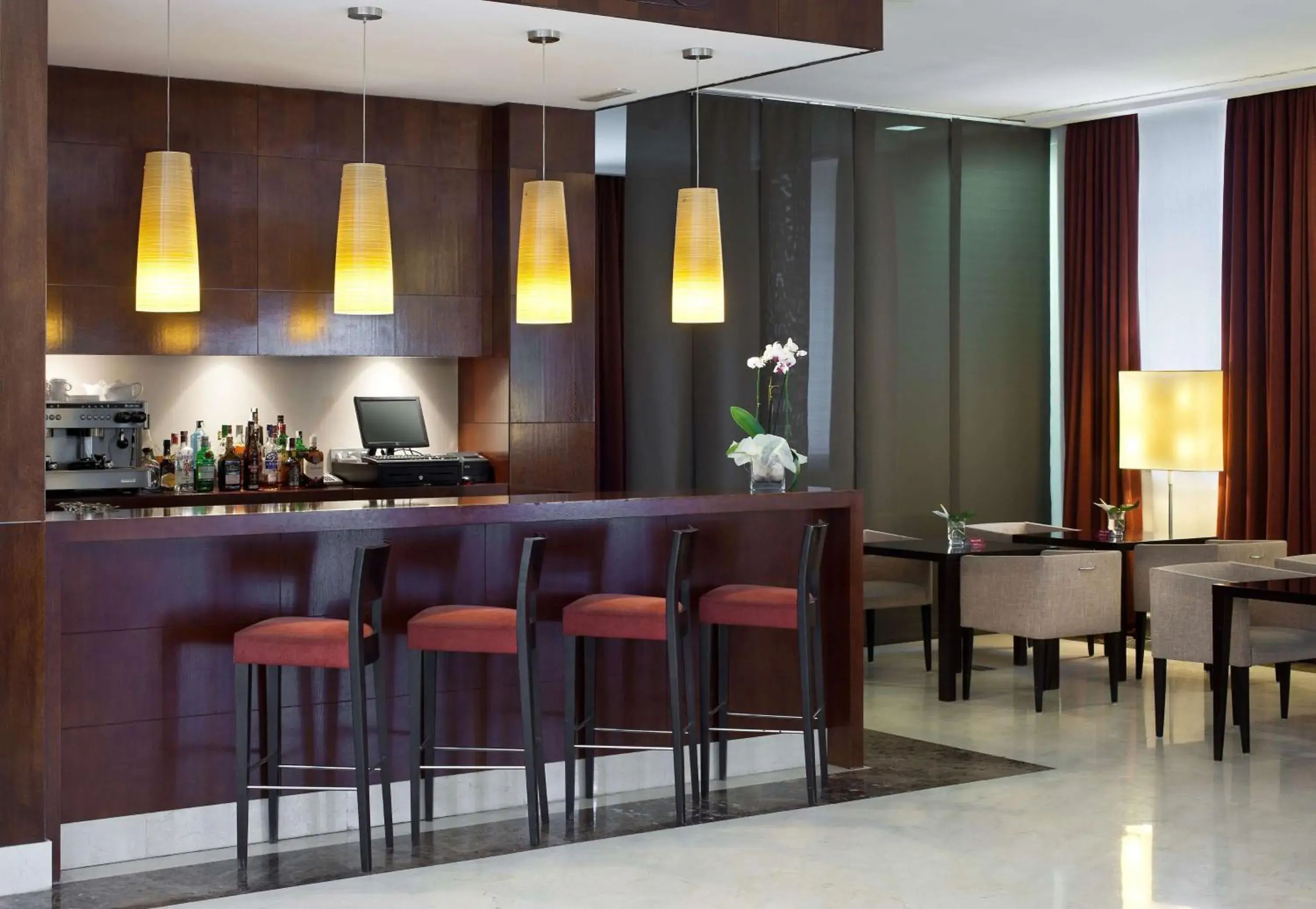 Lounge or bar in NH Collection Palacio de Aranjuez Lounge or bar in NH Collection Palacio de Aranjuez
