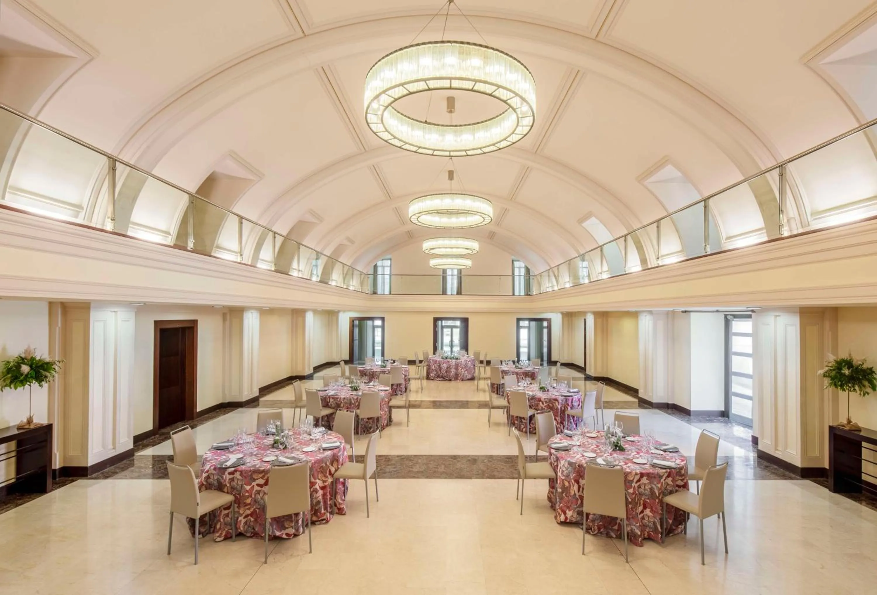 wedding in NH Collection Palacio de Aranjuez