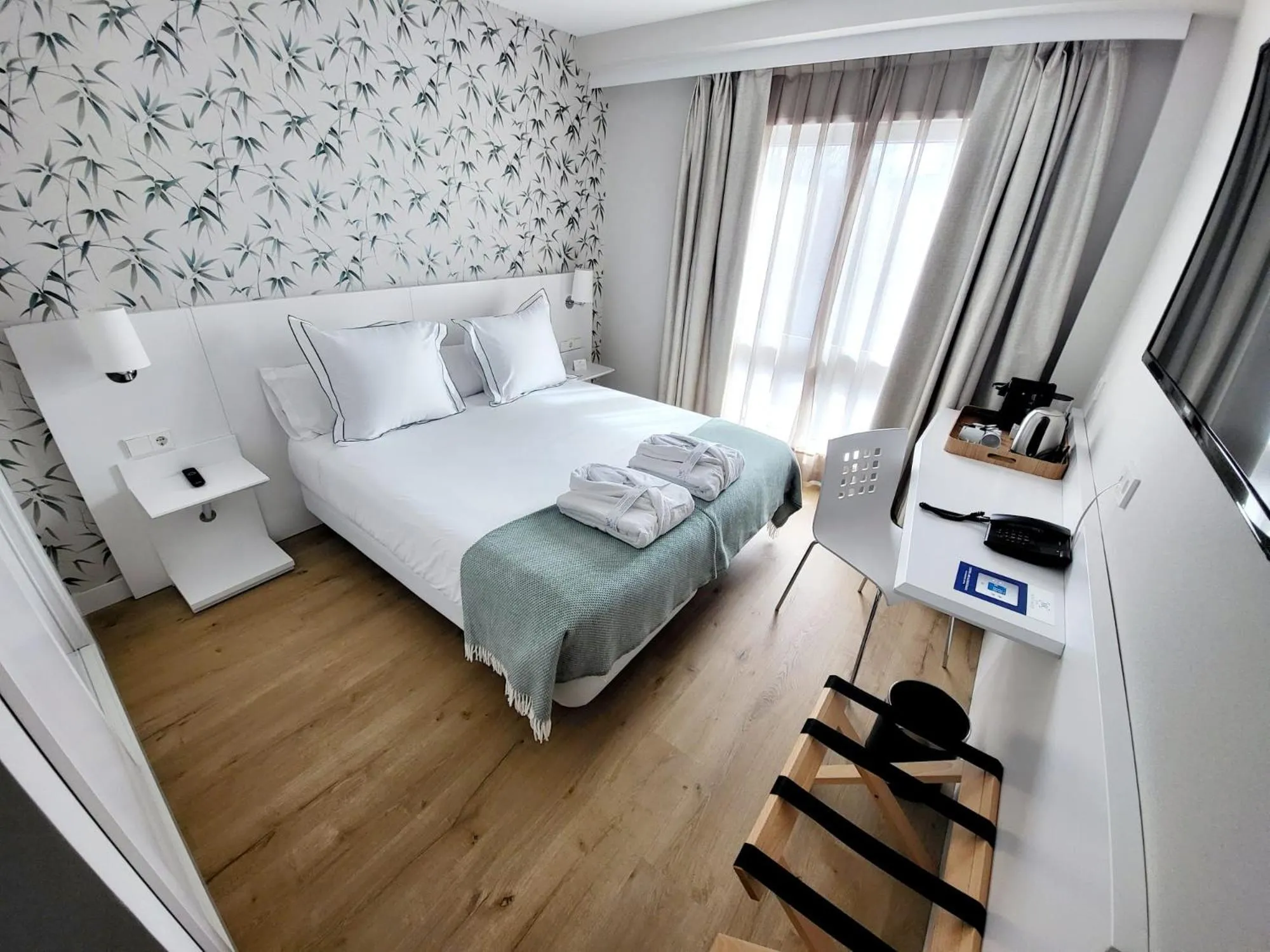 Bed in Hotel Monte Rozas