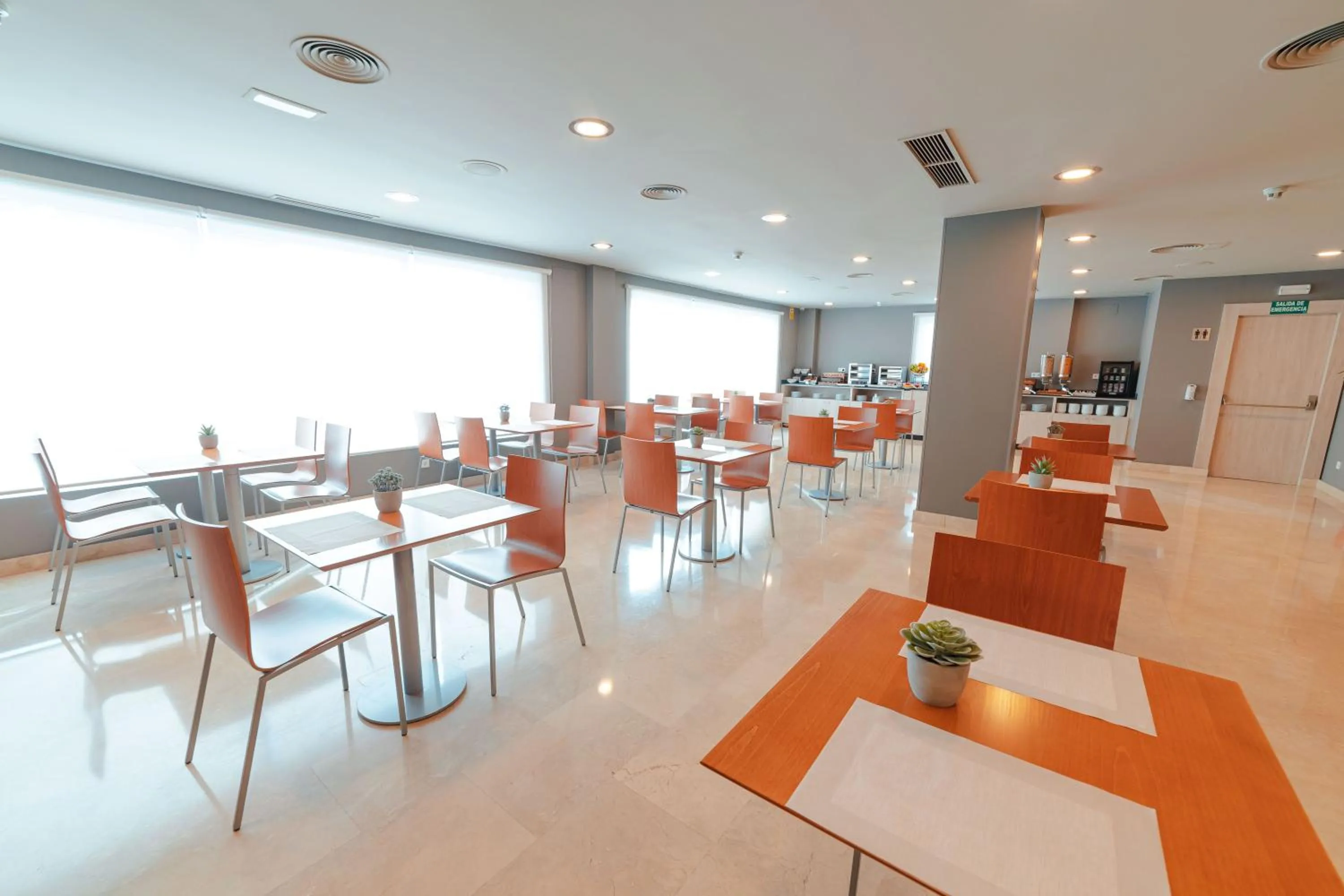 Restaurant/places to eat in Hotel Monte Rozas