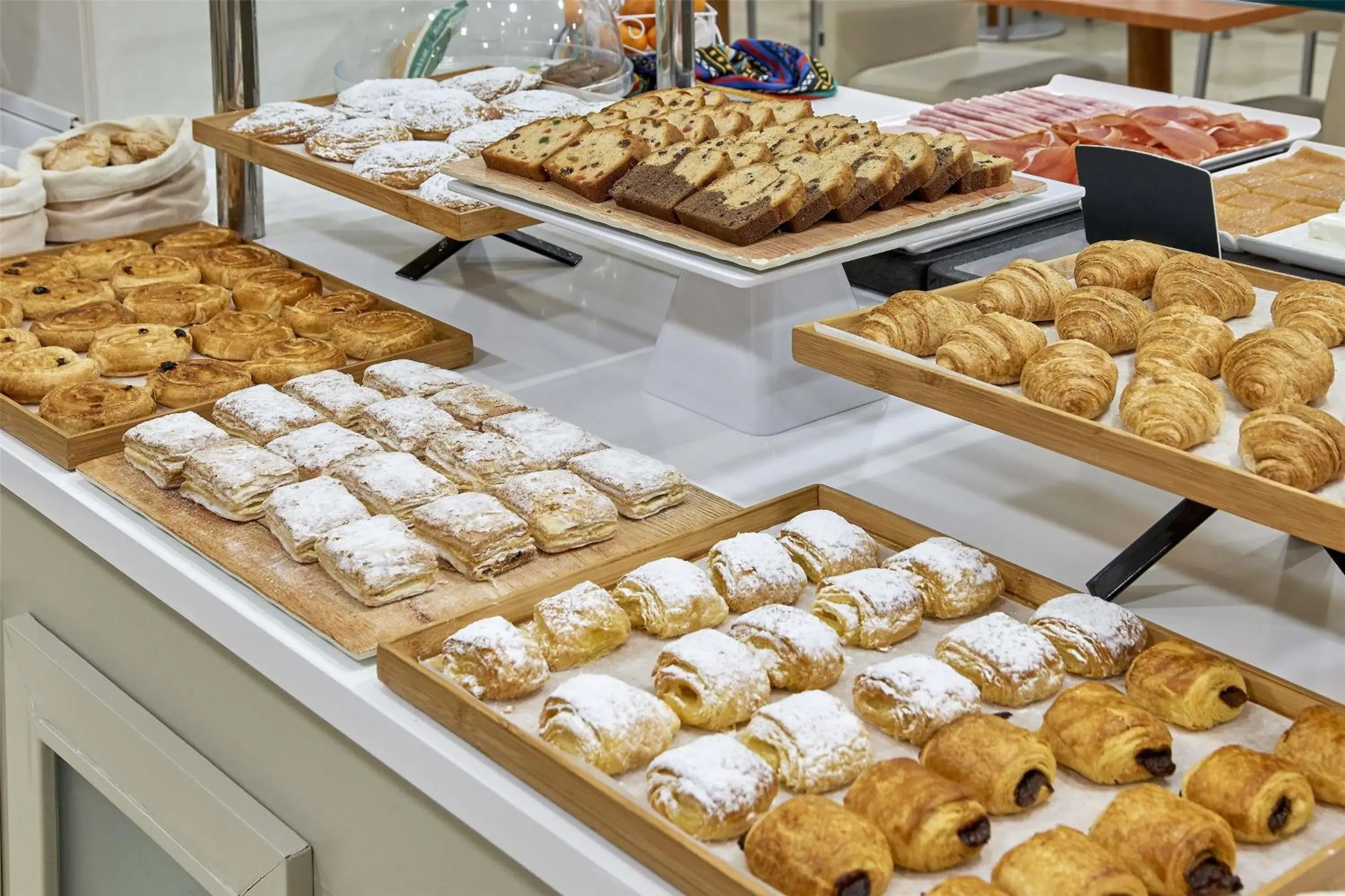 Breakfast in NH Valencia Las Ciencias Breakfast in NH Valencia Las Ciencias