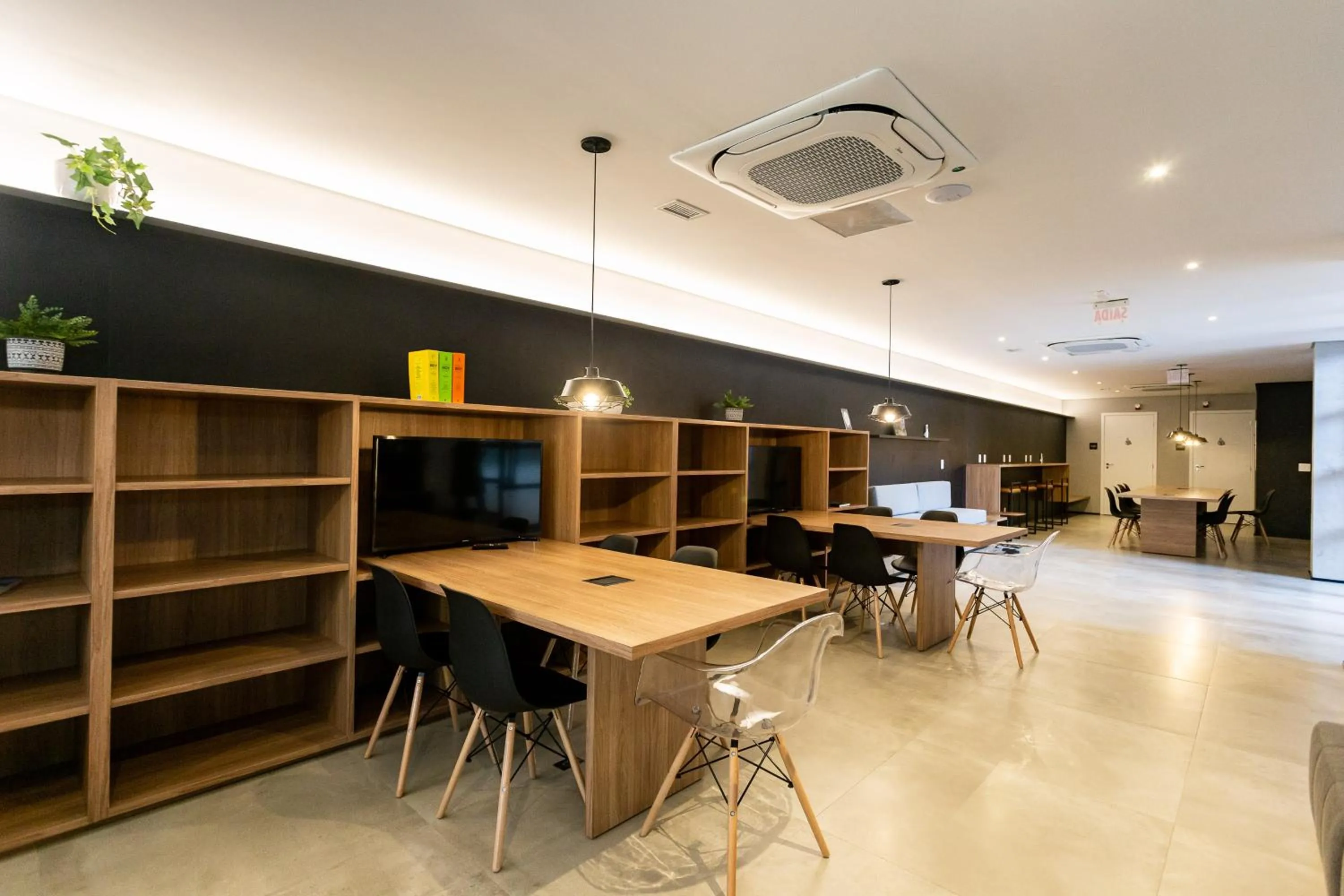 Day in Charlie Sabiá Moema Essential