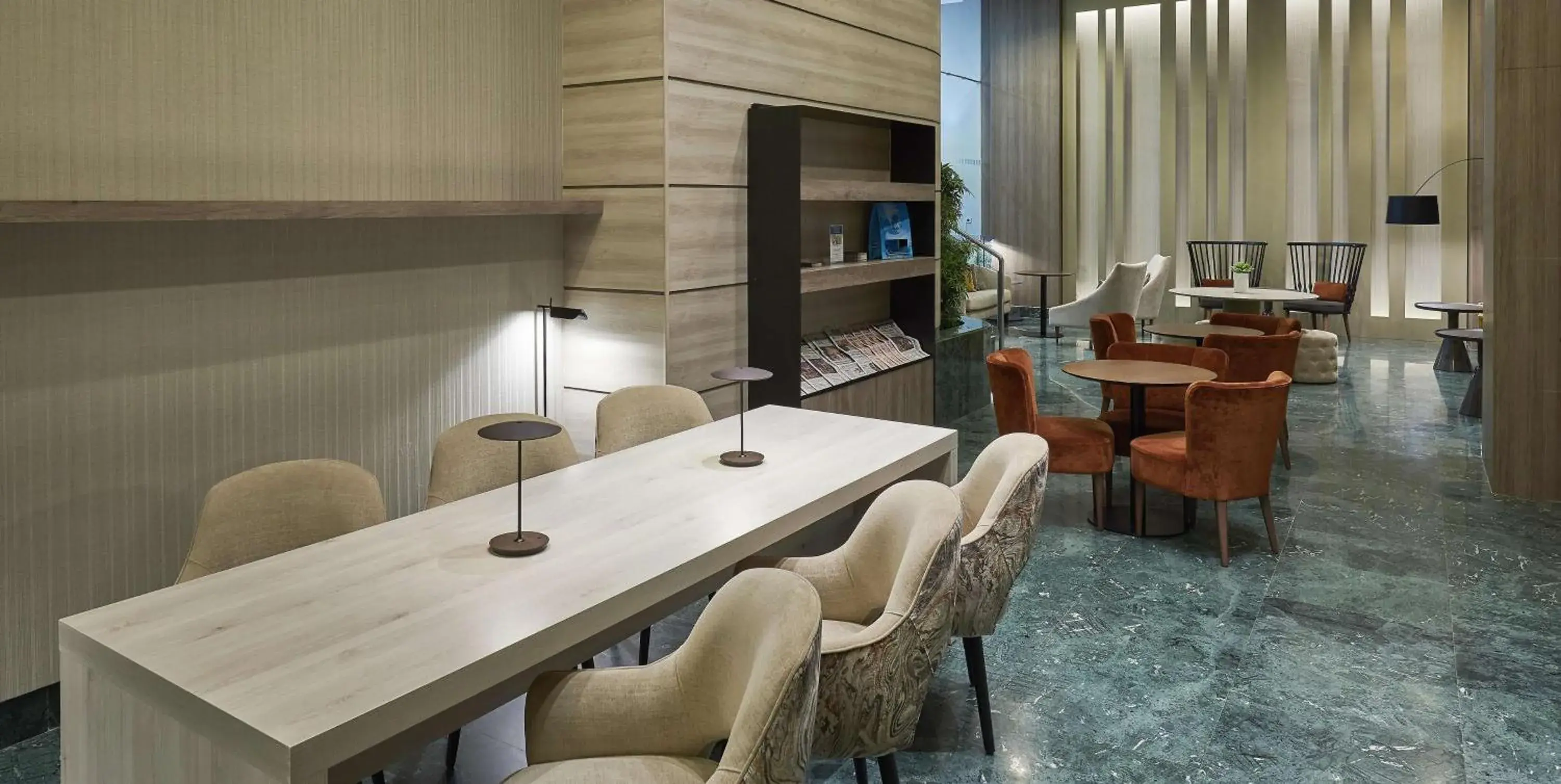 Lobby or reception in NH Valencia Center Lobby or reception in NH Valencia Center