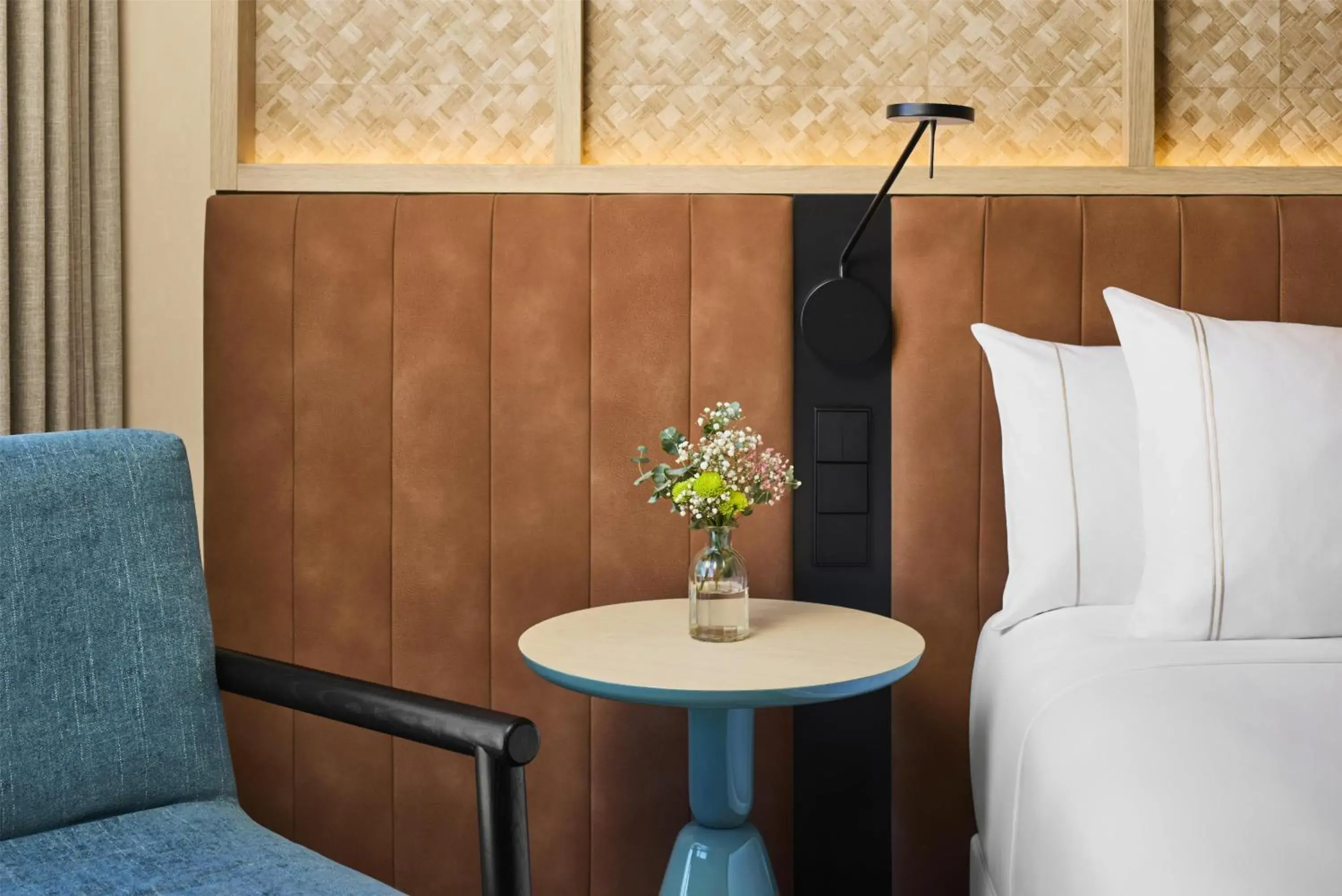 Bedroom, Bed in NH Valencia Center Bedroom, Bed in NH Valencia Center