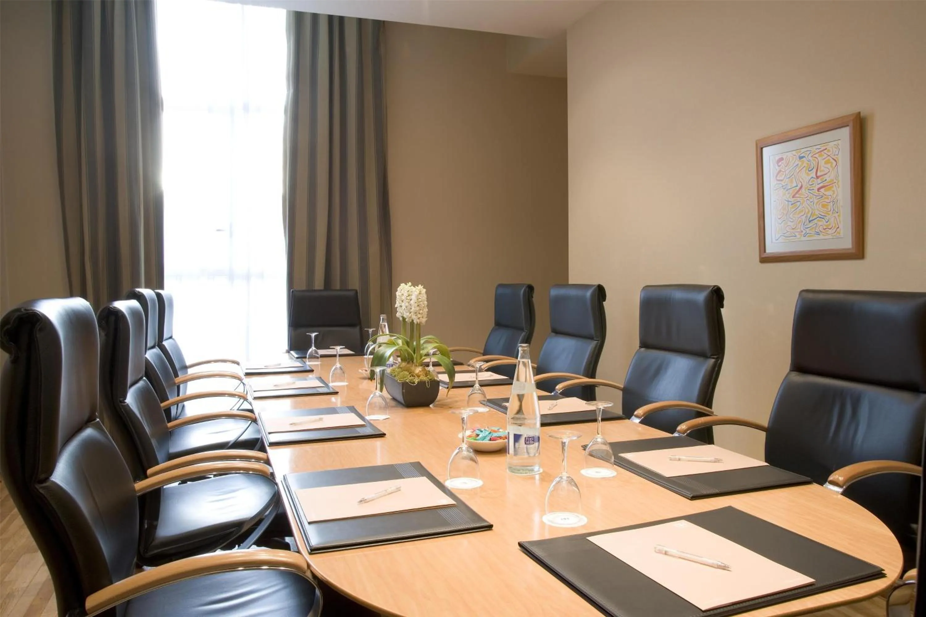 Business facilities in NH Valencia Center