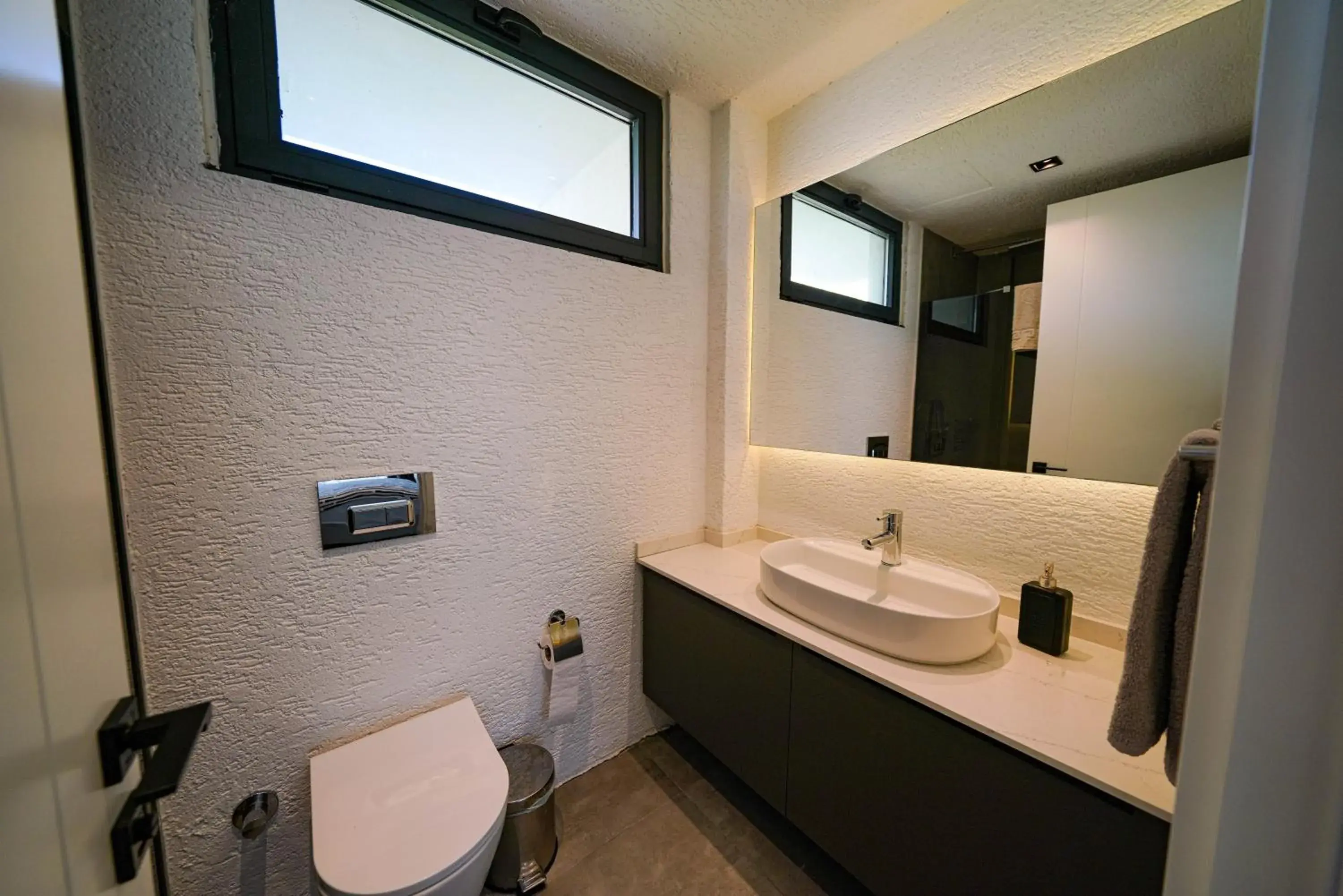 Toilet in The Ni Villas Akyarlar - Bodrum Toilet in The Ni Villas Akyarlar - Bodrum