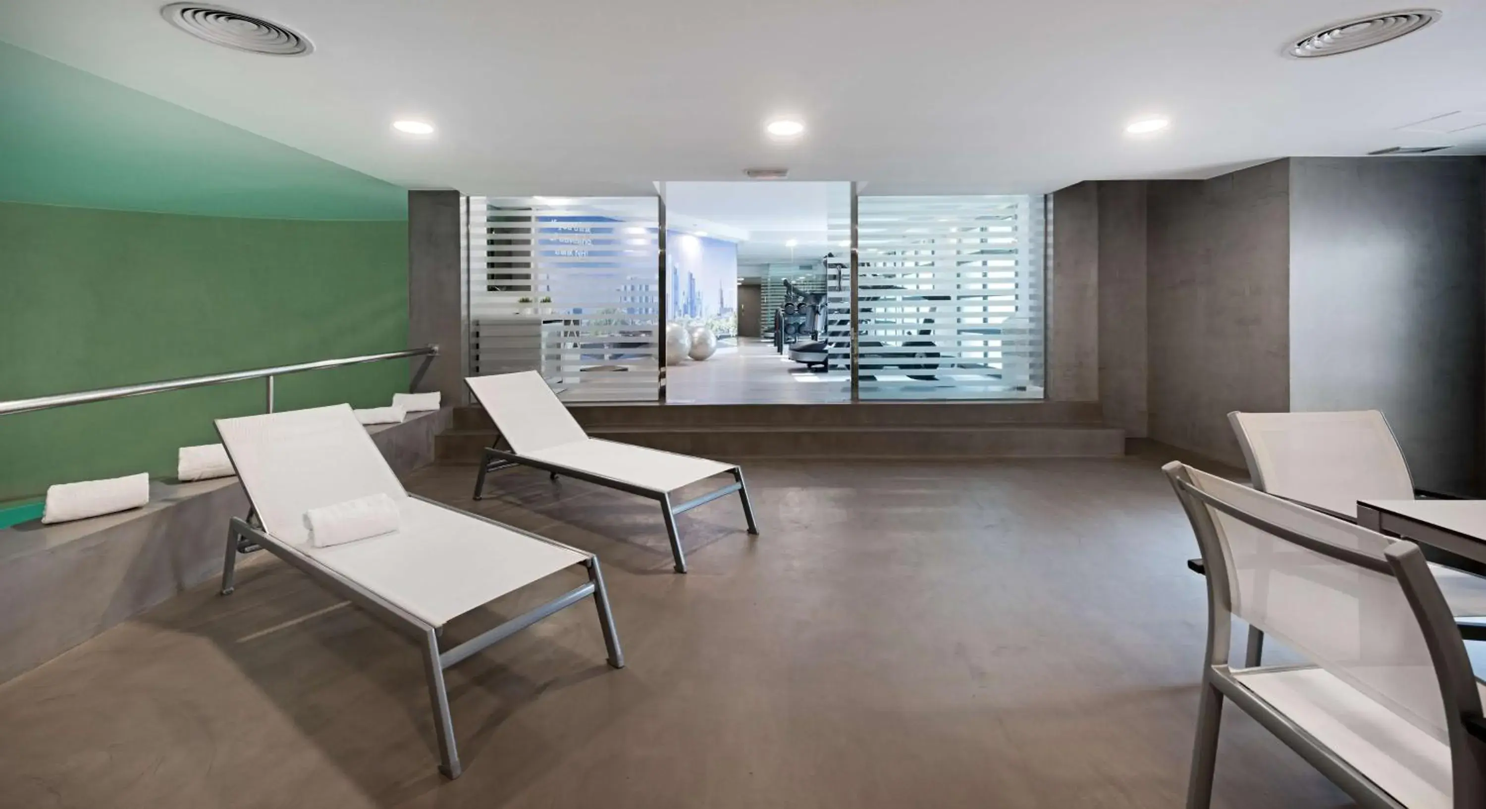 Spa and wellness centre/facilities in NH Valencia Las Artes Spa and wellness centre/facilities in NH Valencia Las Artes