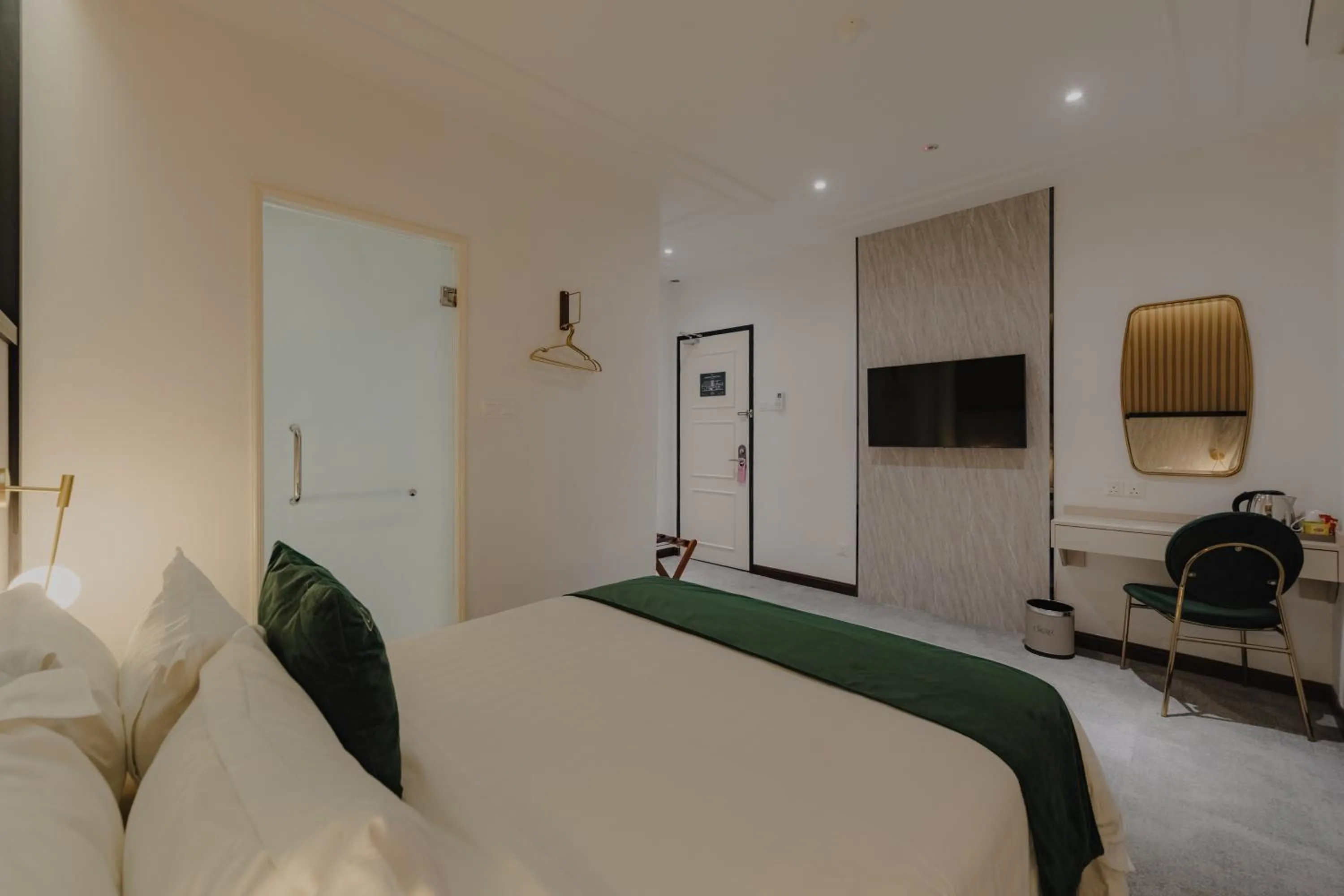 Bedroom, Bed in Signel Poshtel, the Rare Gem of North Borneo