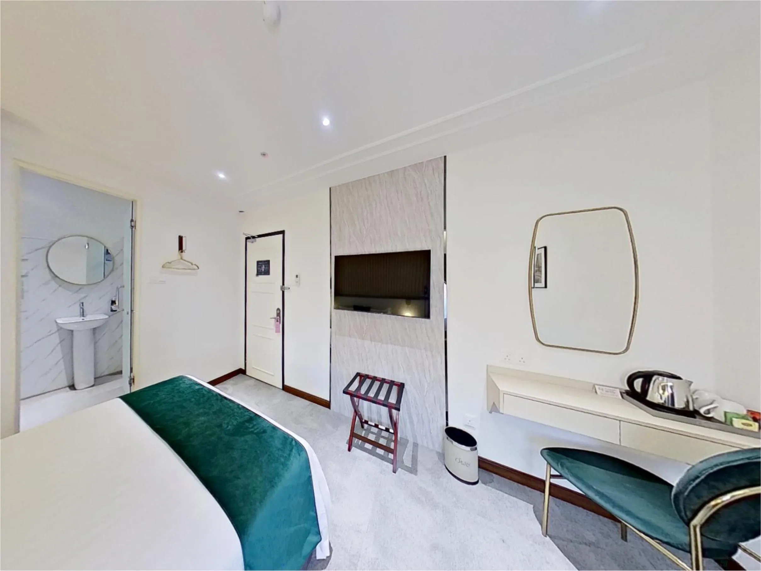 Bed in Signel Poshtel, the Rare Gem of North Borneo