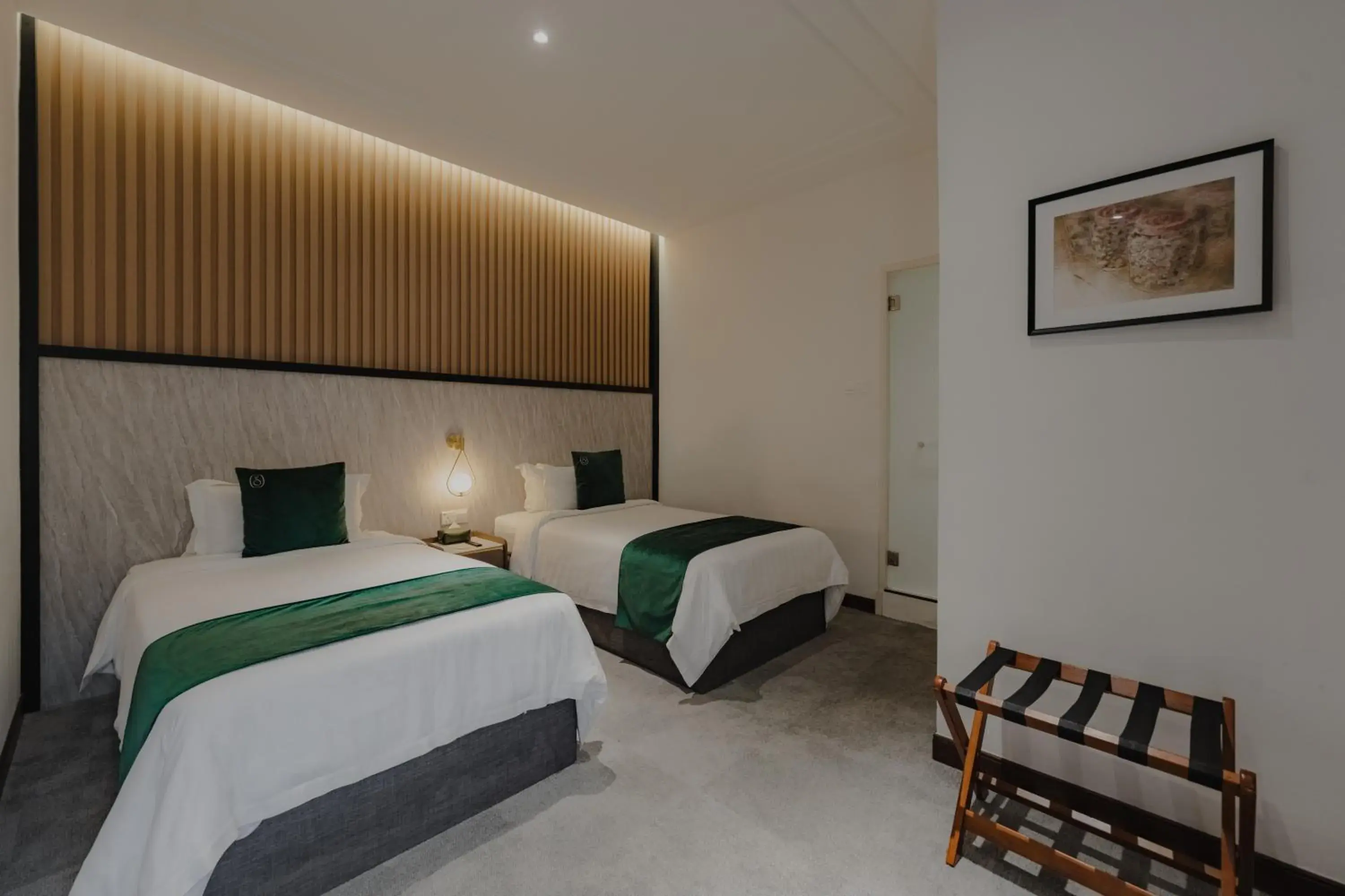 Twin Room in Signel Poshtel, the Rare Gem of North Borneo Twin Room in Signel Poshtel, the Rare Gem of North Borneo