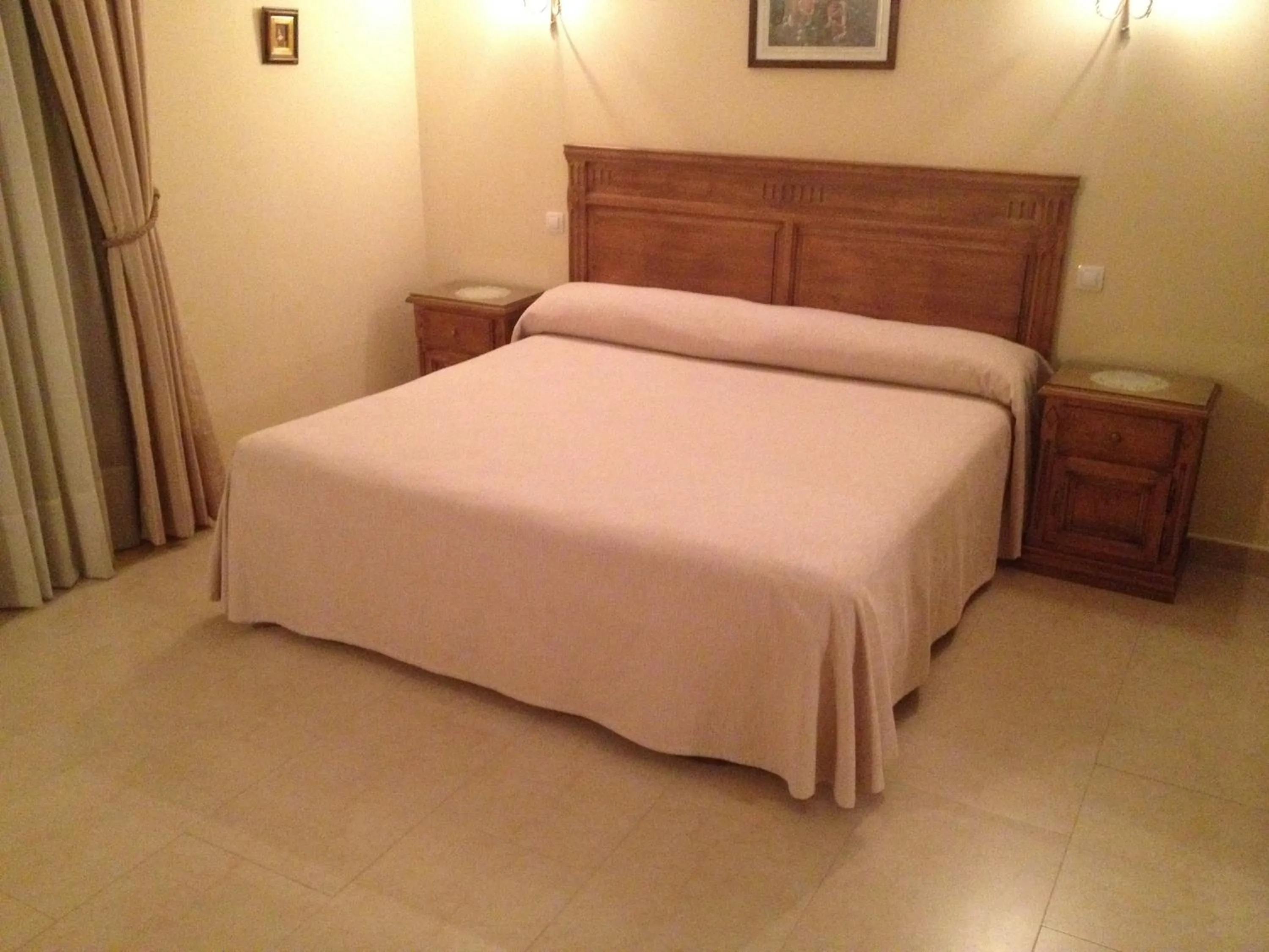 Photo of the whole room, Bed in Hotel Las Fuentes