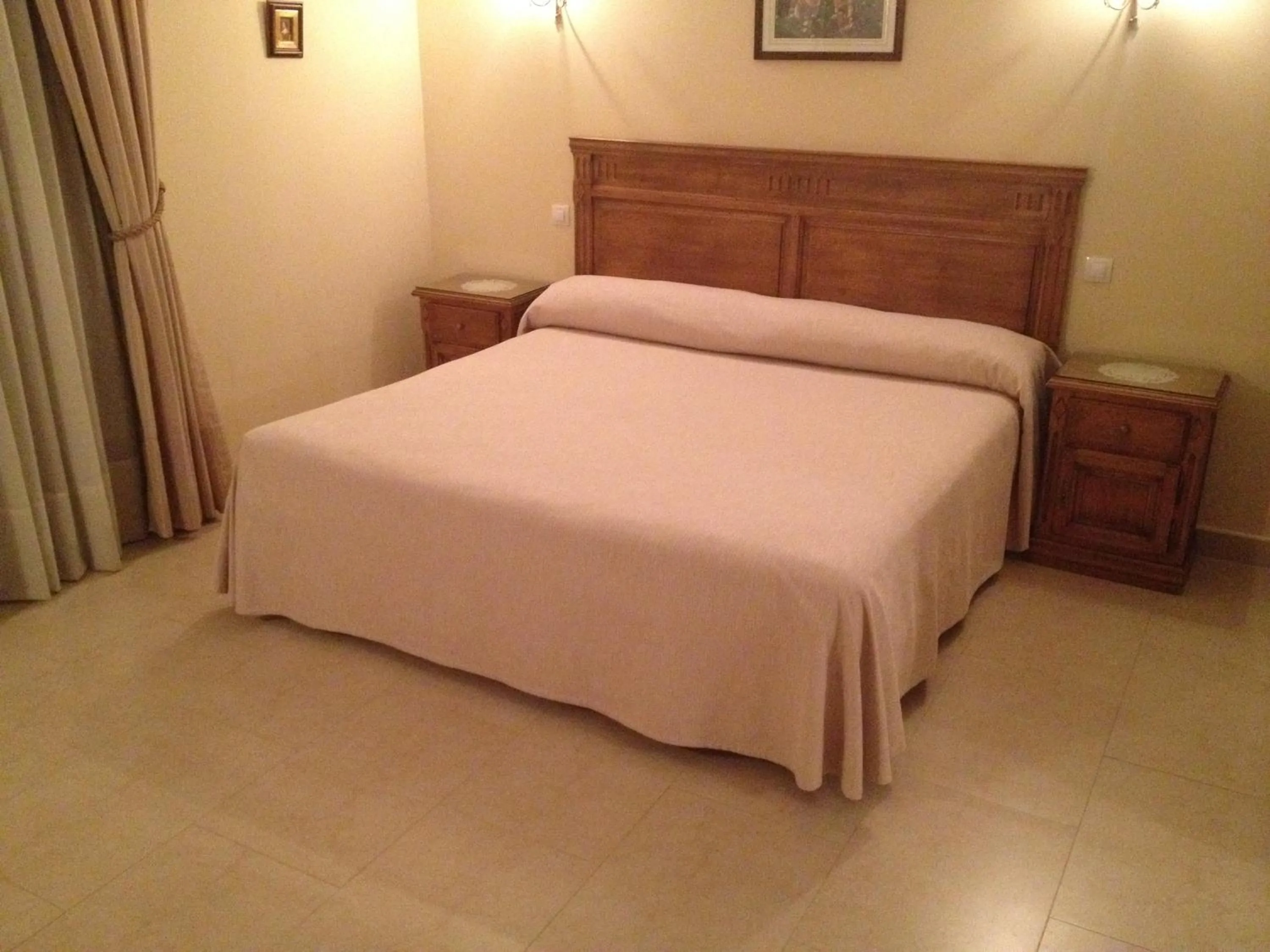 Photo of the whole room, Bed in Hotel Las Fuentes