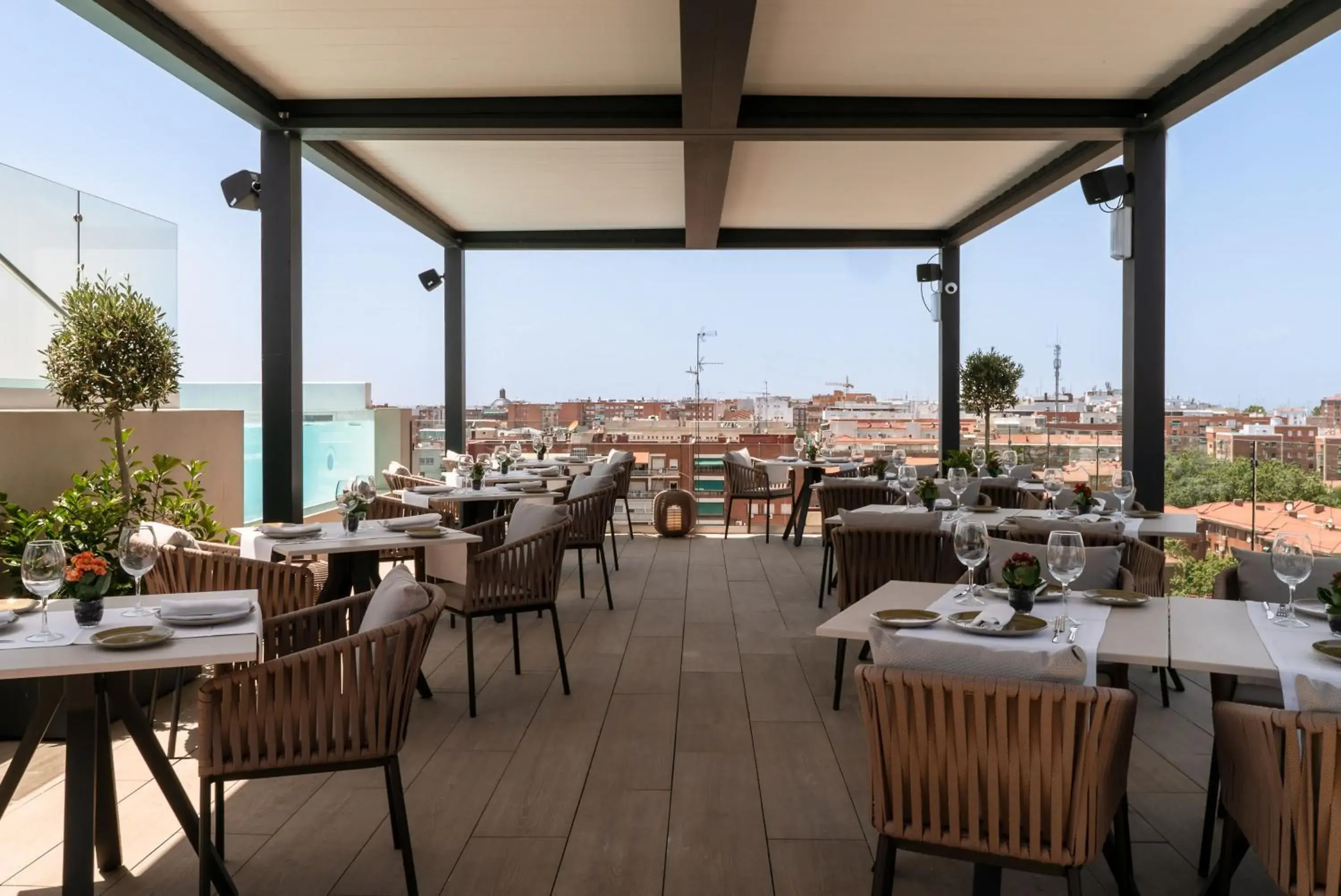 Restaurant/places to eat in H10 Tribeca Restaurant/places to eat in H10 Tribeca