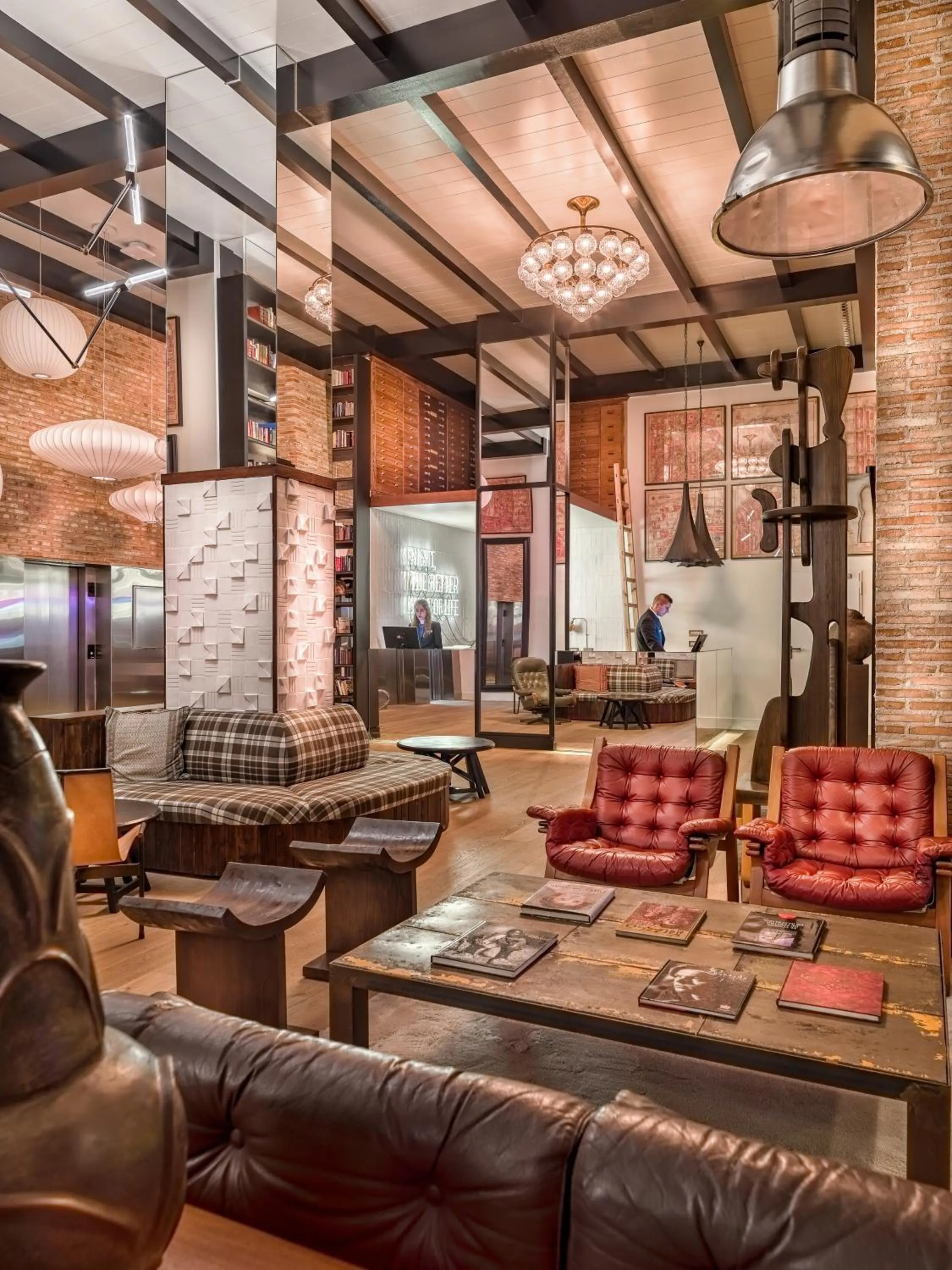 Library in H10 Tribeca