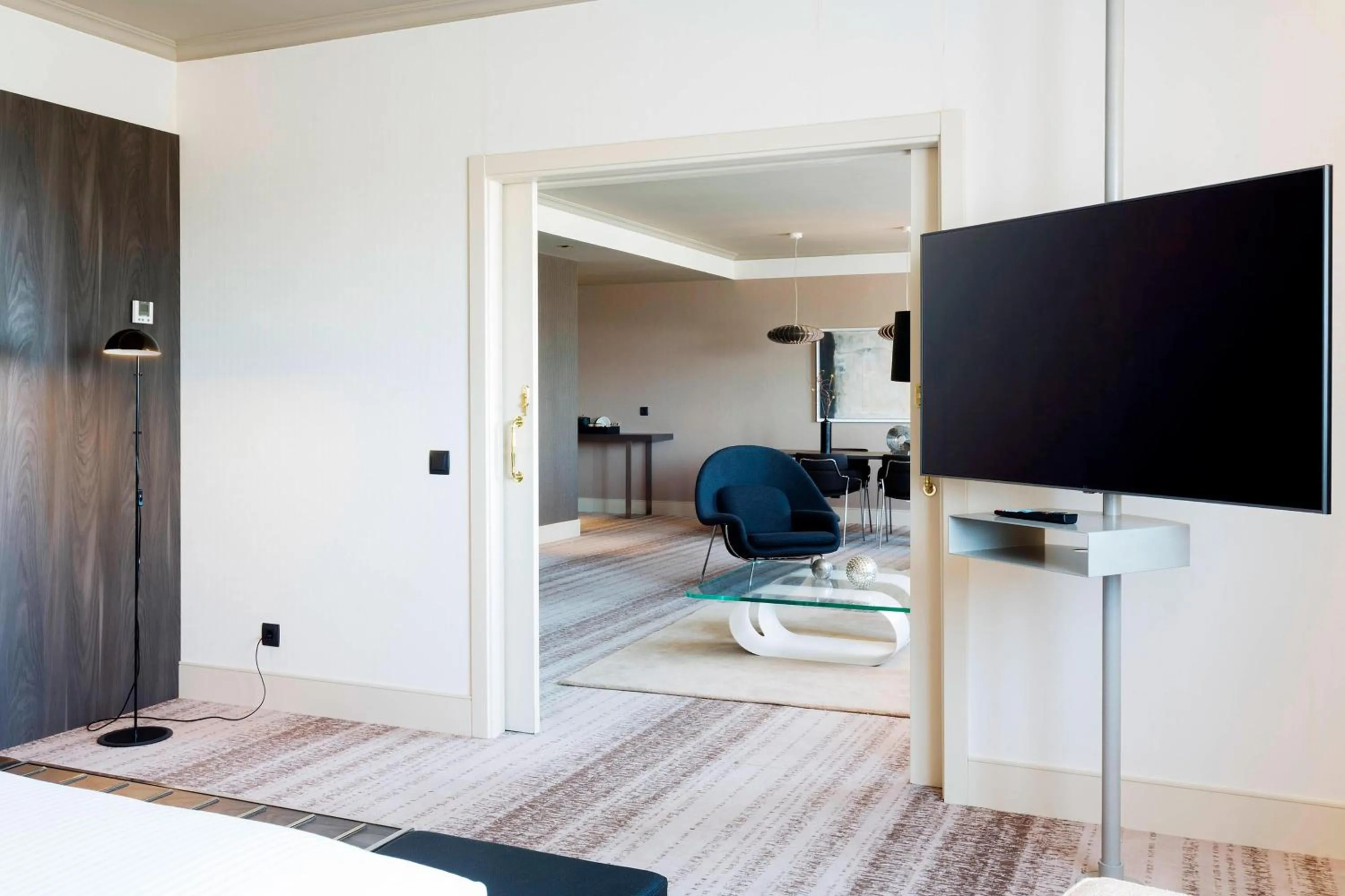 Photo of the whole room, Bed in Madrid Marriott Auditorium Hotel & Conference Center