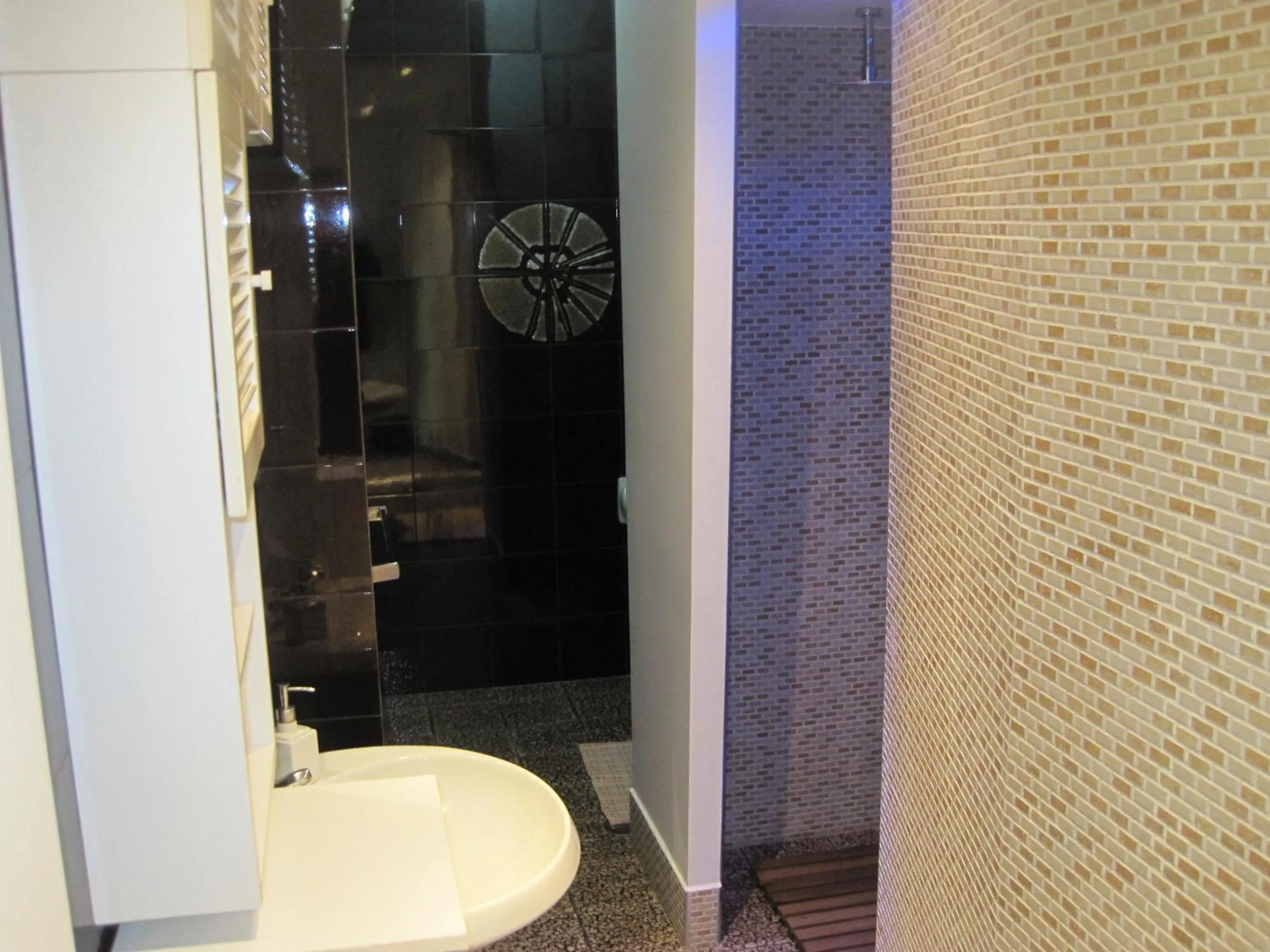 Property building in Santos B&B