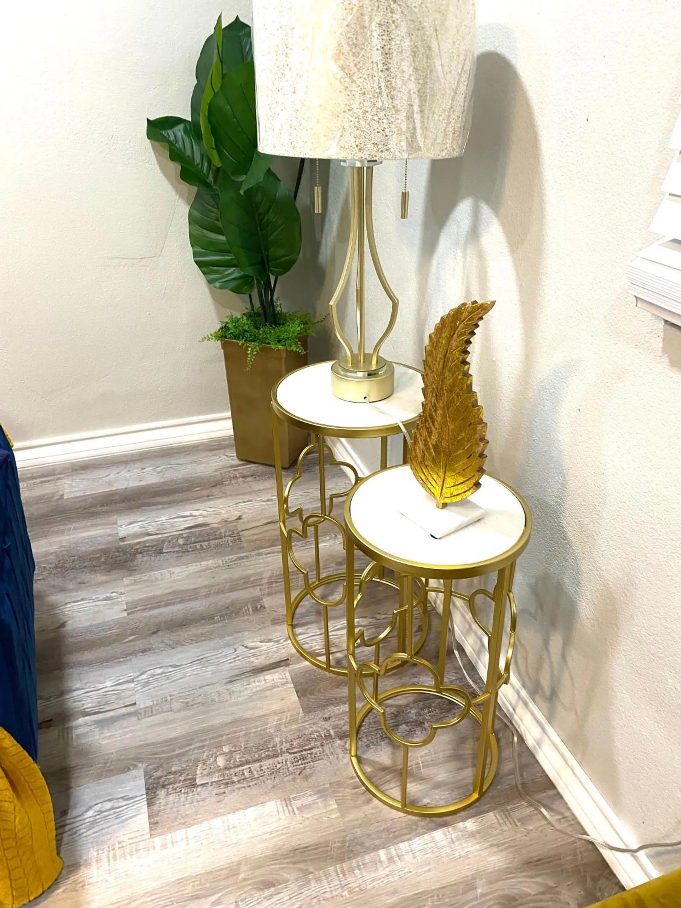 NEW! close to Downtown, Malls & Premium Outlets, with Balcony