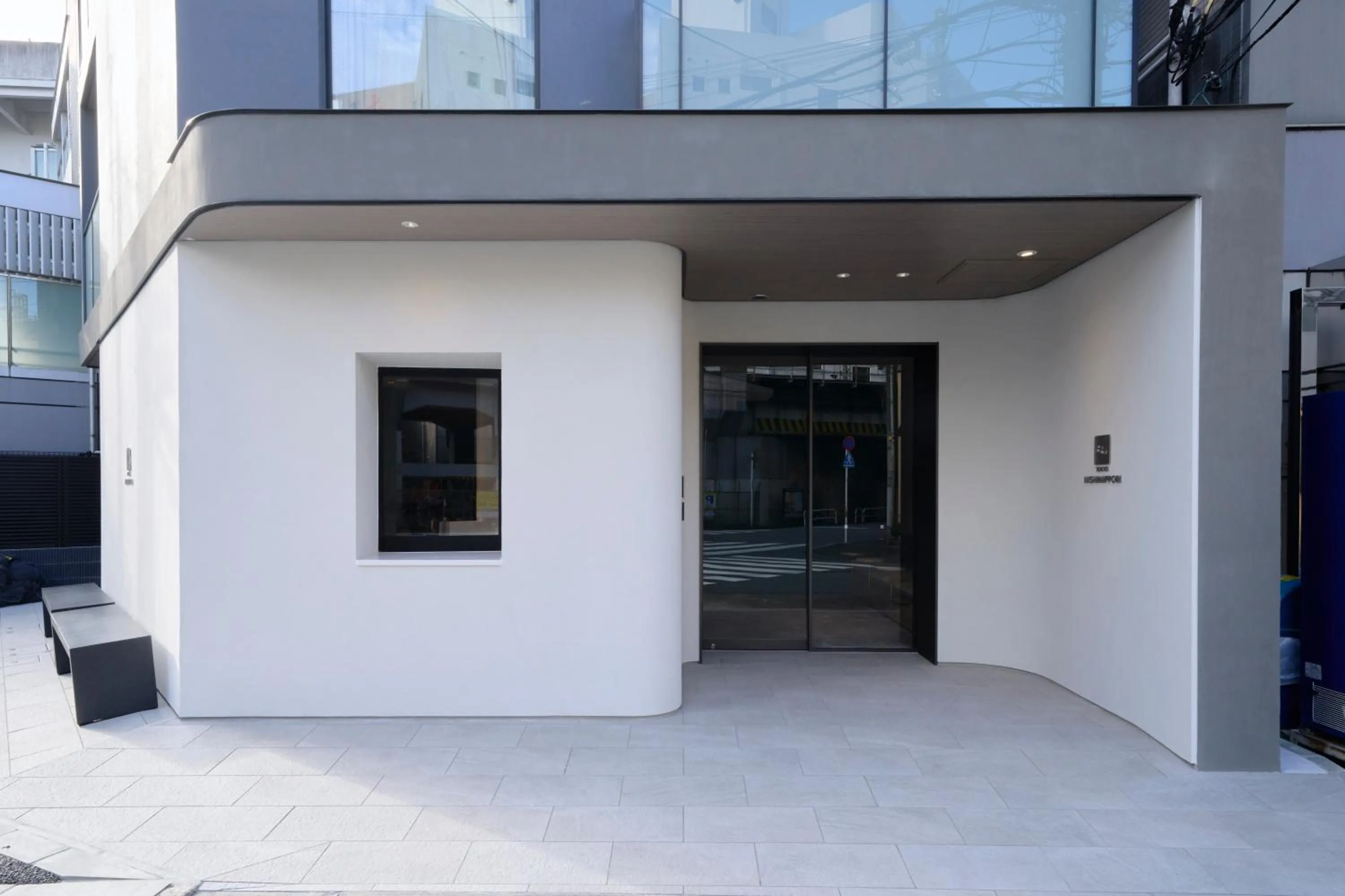 Property building in fav TOKYO NISHINIPPORI