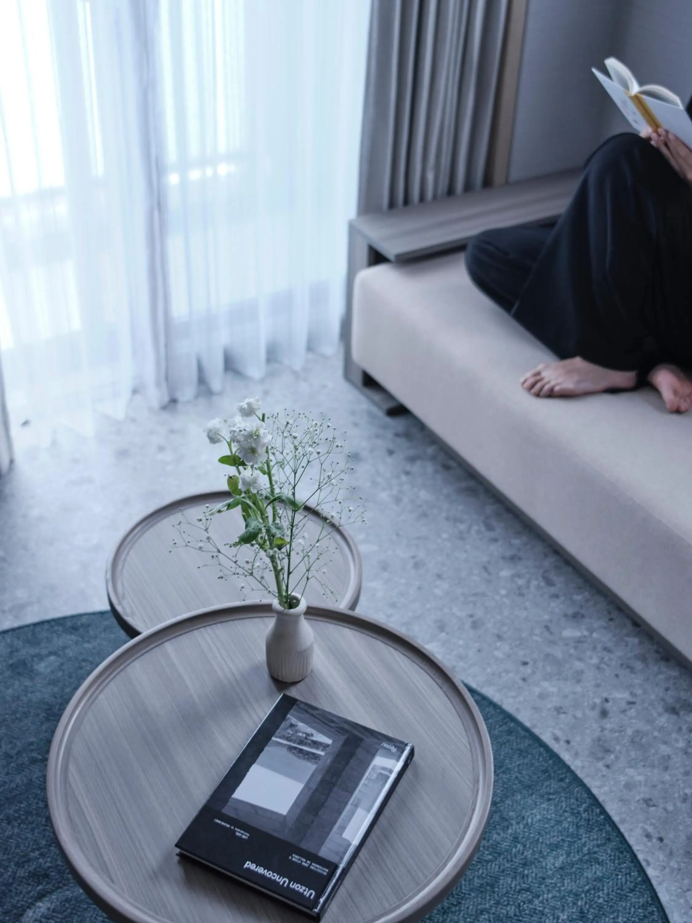 Photo of the whole room in fav TOKYO NISHINIPPORI