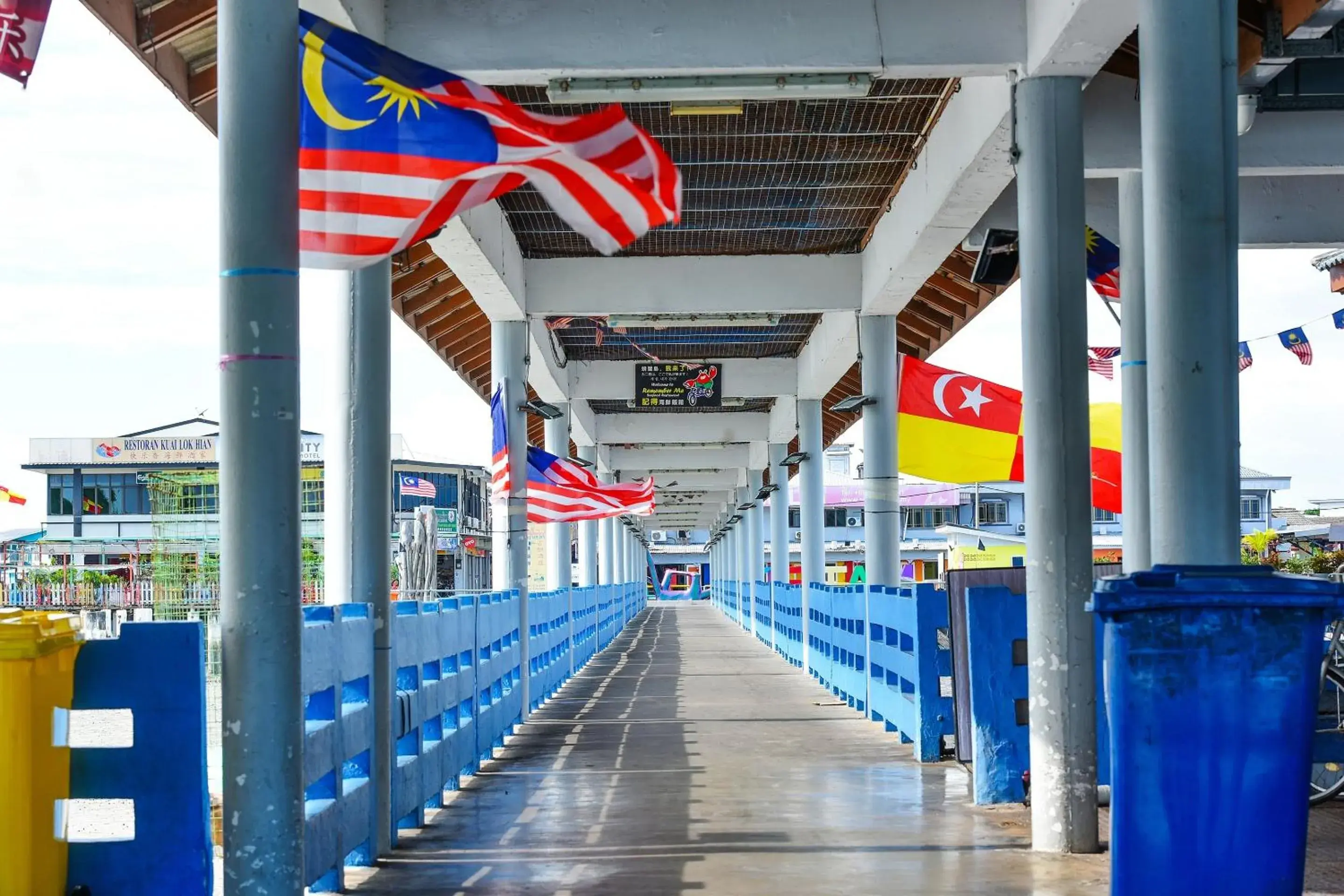 Facade/entrance in Hotel O Pulau Ketam Inn Facade/entrance in Hotel O Pulau Ketam Inn