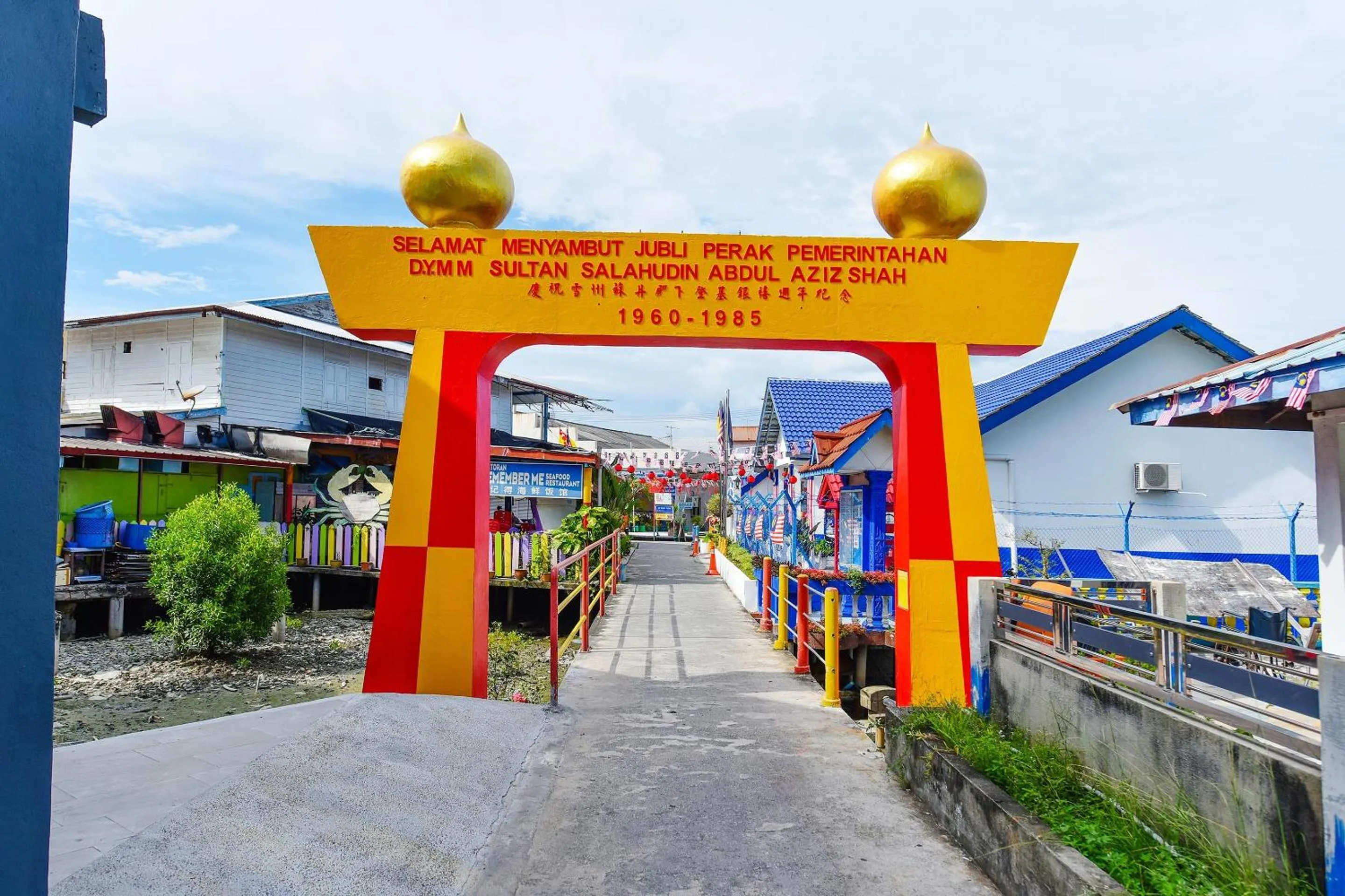 Facade/entrance in Hotel O Pulau Ketam Inn
