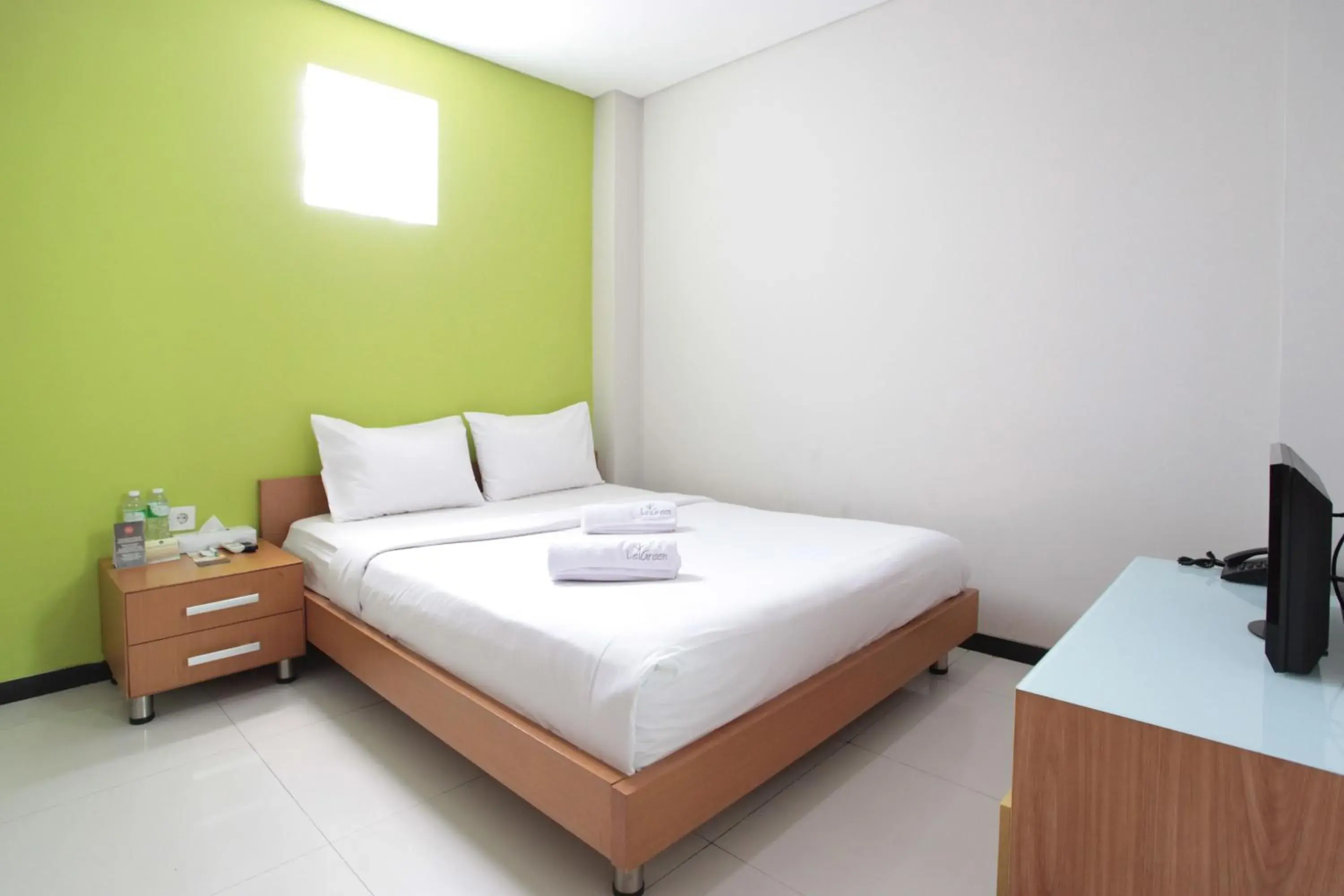 Bed in LeGreen Suite Tebet Bed in LeGreen Suite Tebet