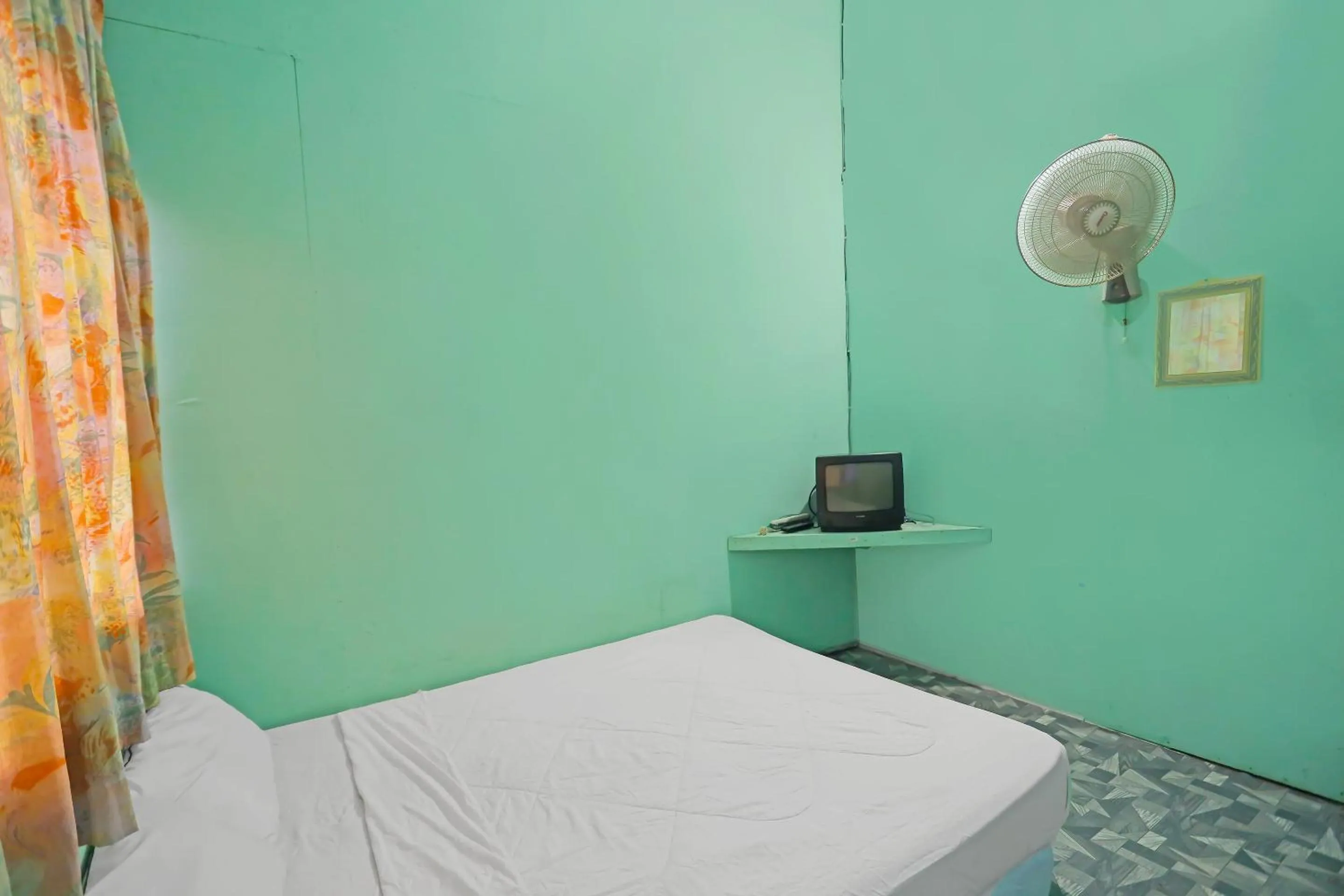 Bedroom, Bed in Hotel O Rani Homestay Syariah