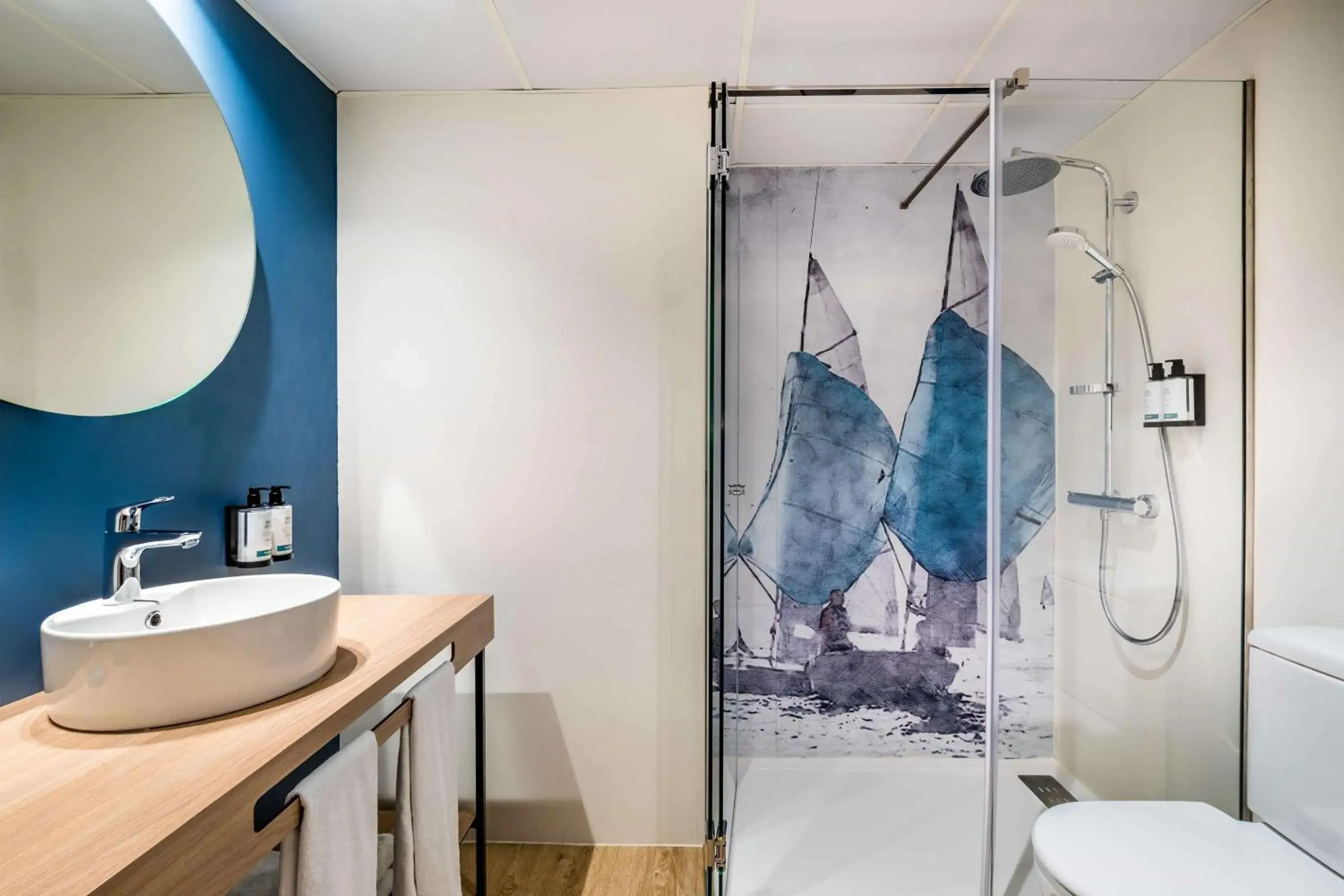 Bathroom in Occidental Alicante Bathroom in Occidental Alicante